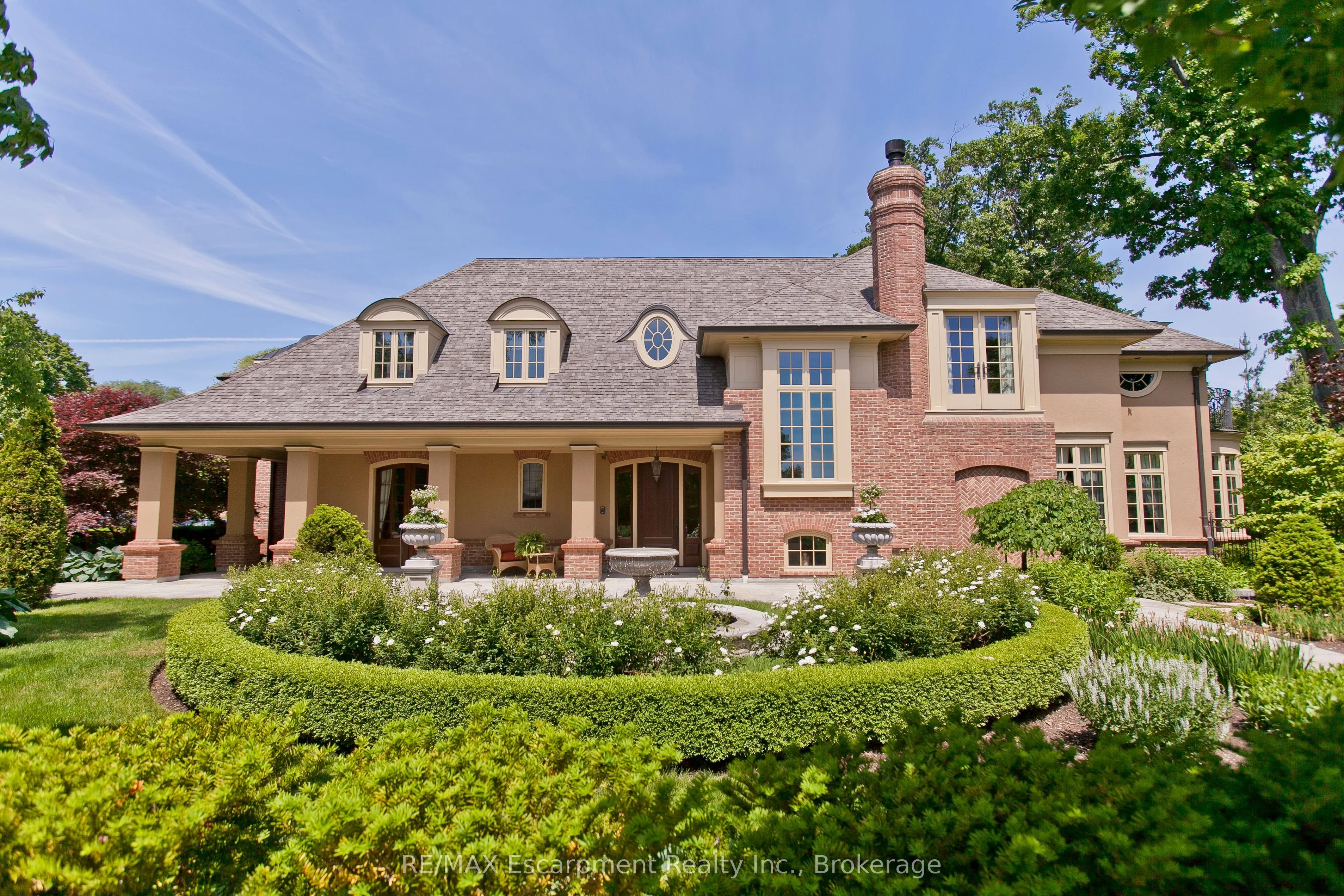 1081 Argyle Drive