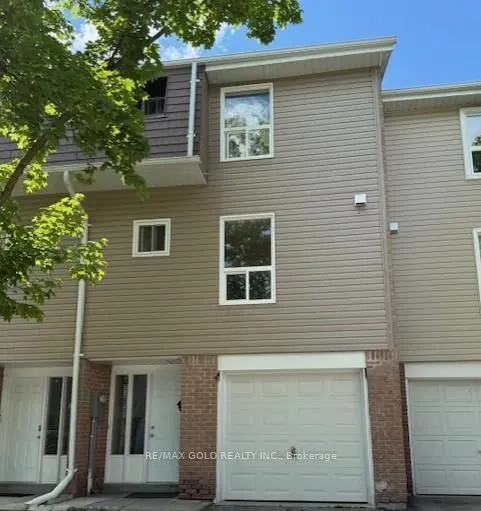 40 Ellis Drive #40