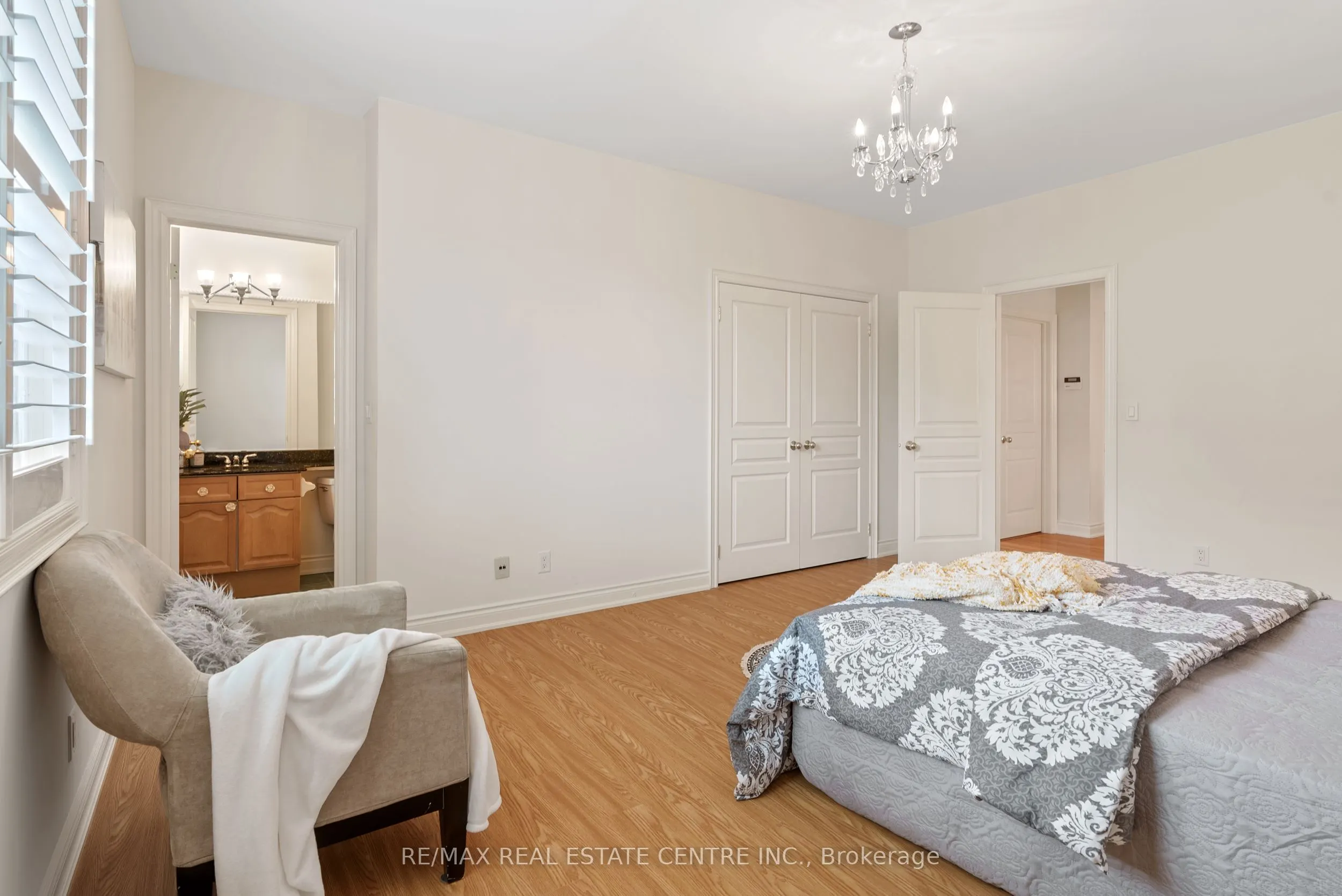 645 Cranleigh Court