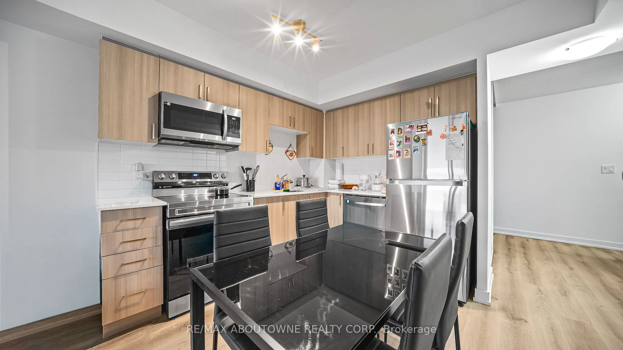 556 Marlee Avenue #412