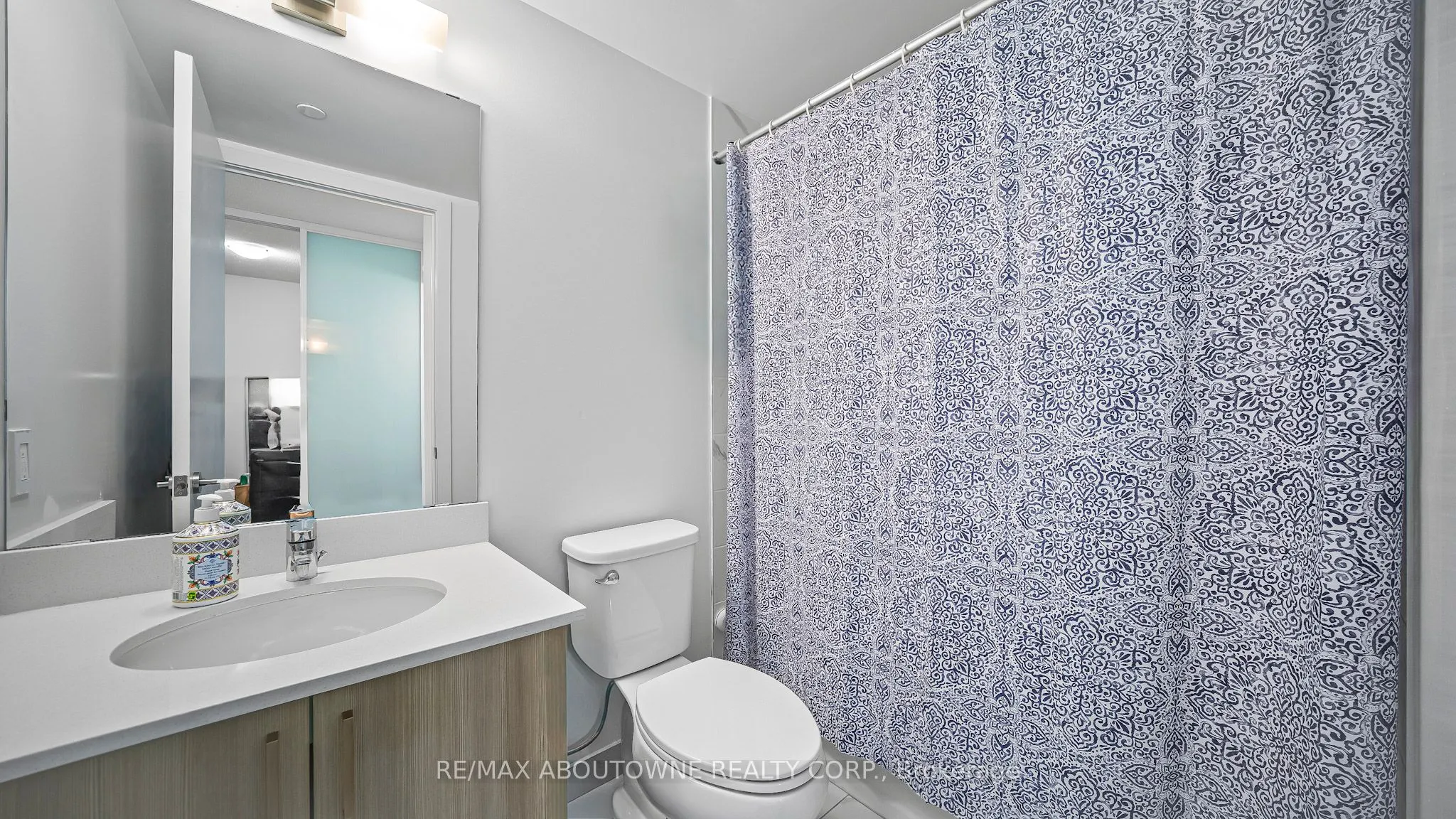 556 Marlee Avenue #412
