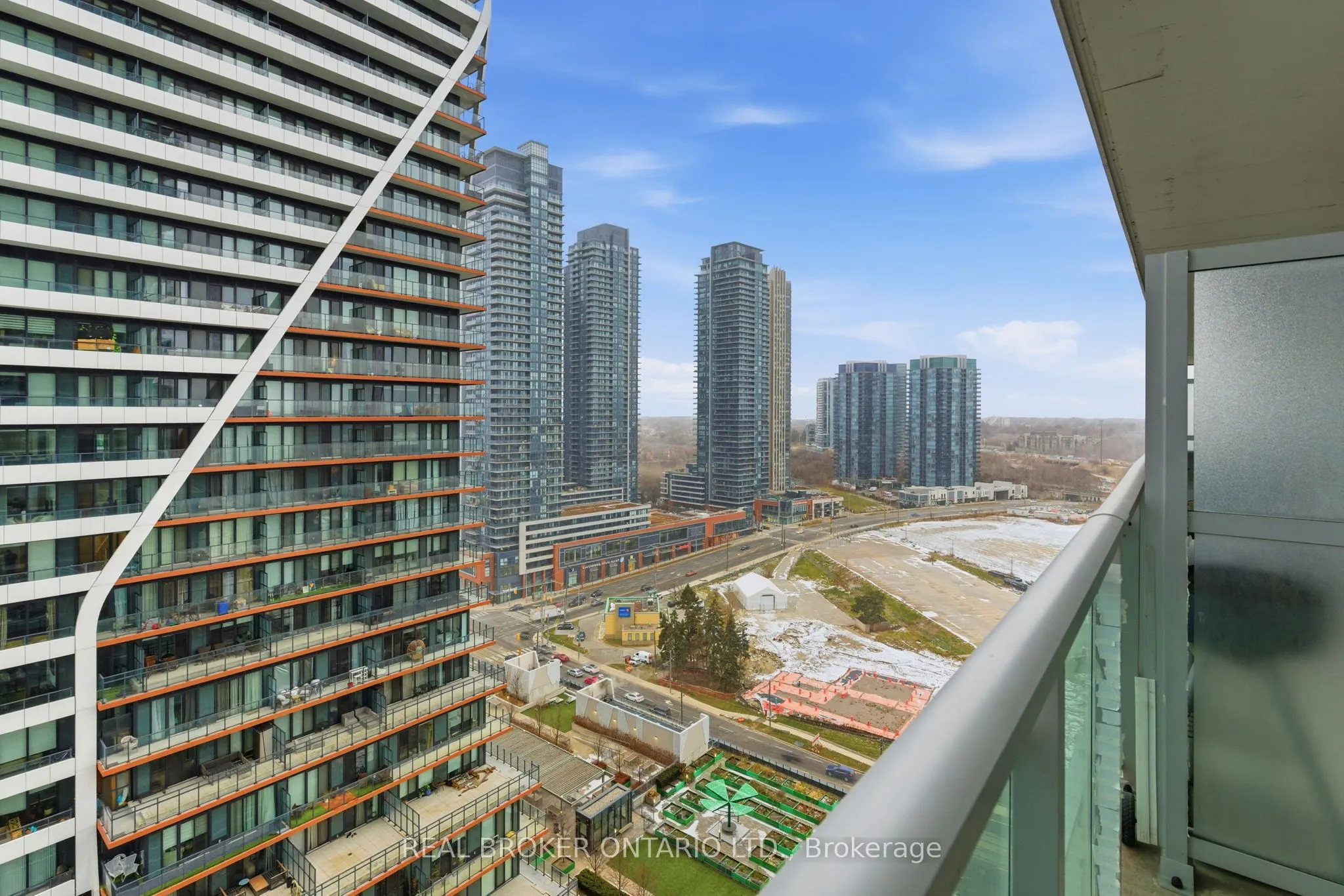 33 Shore Breeze Drive #1801