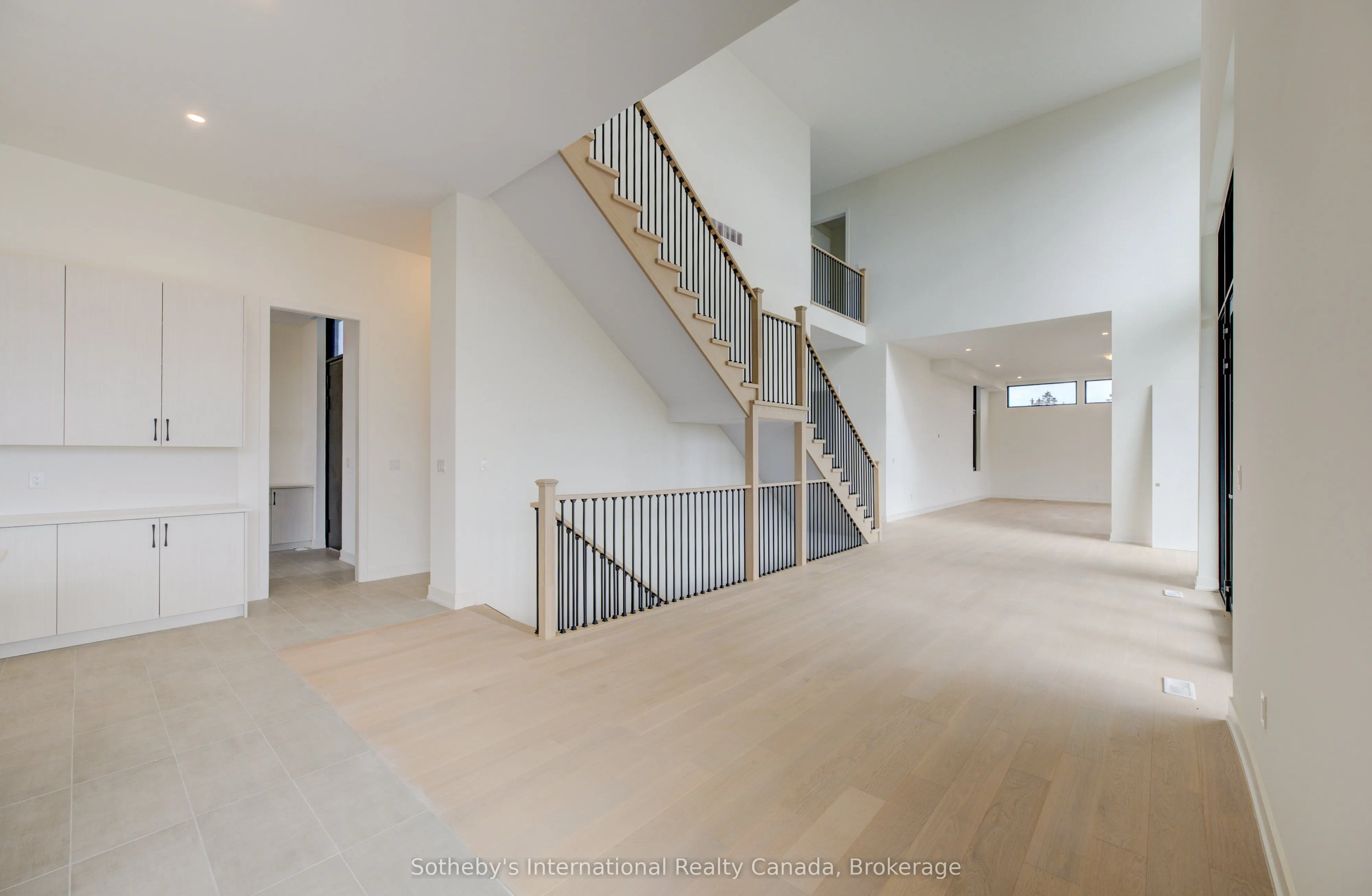 6 Sugarbush Court