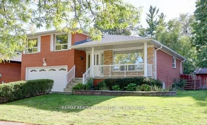 2220 Springfield Court