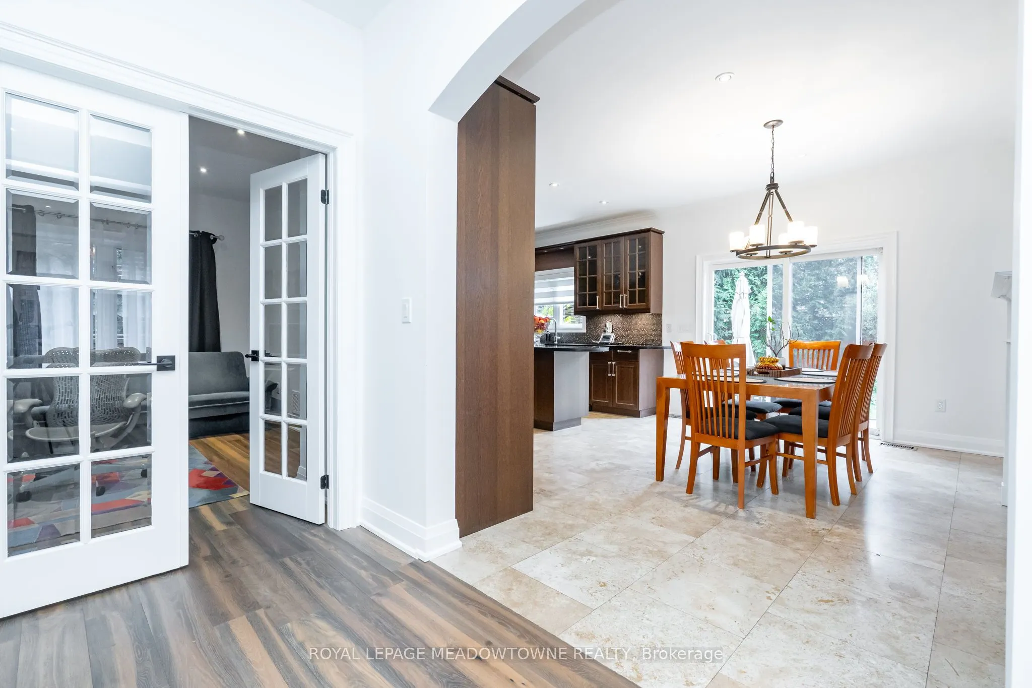 26 Emperor Drive