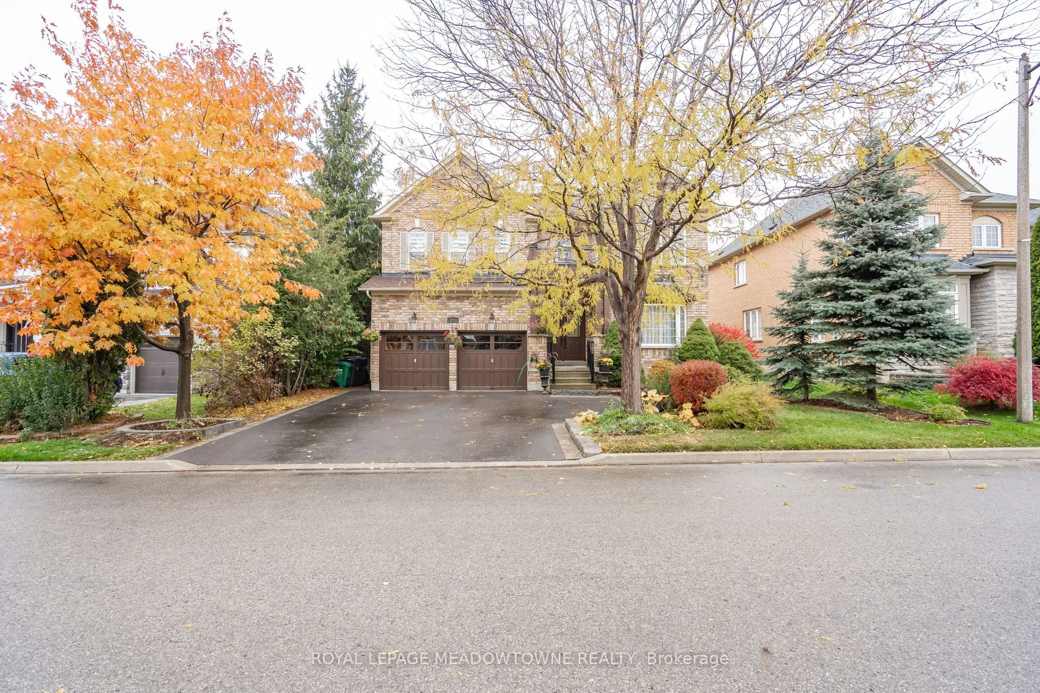 26 Emperor Drive