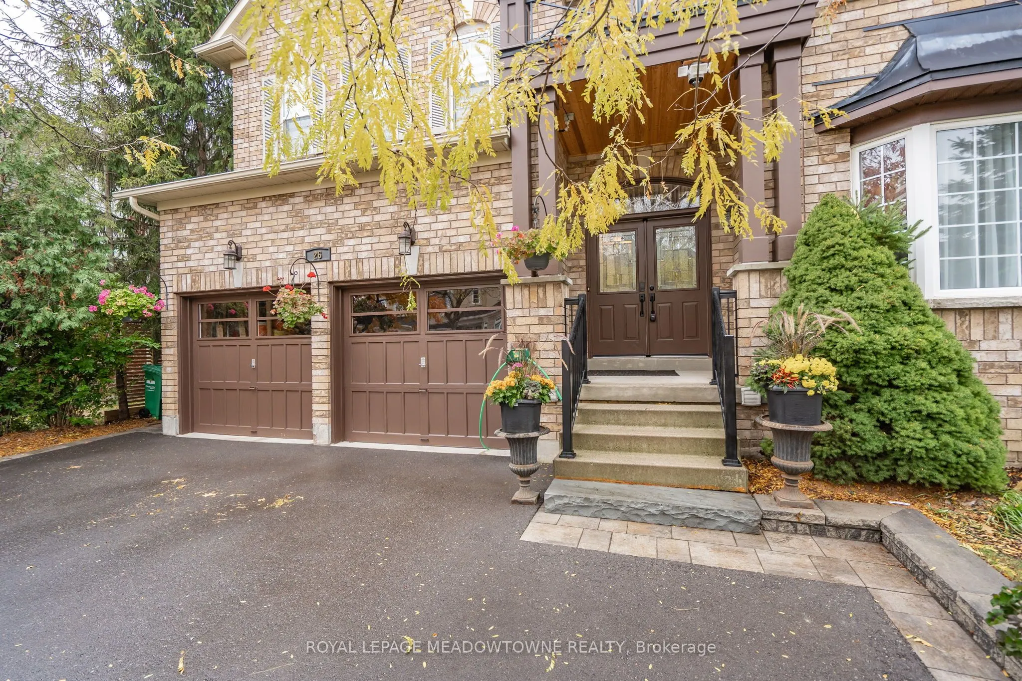 26 Emperor Drive