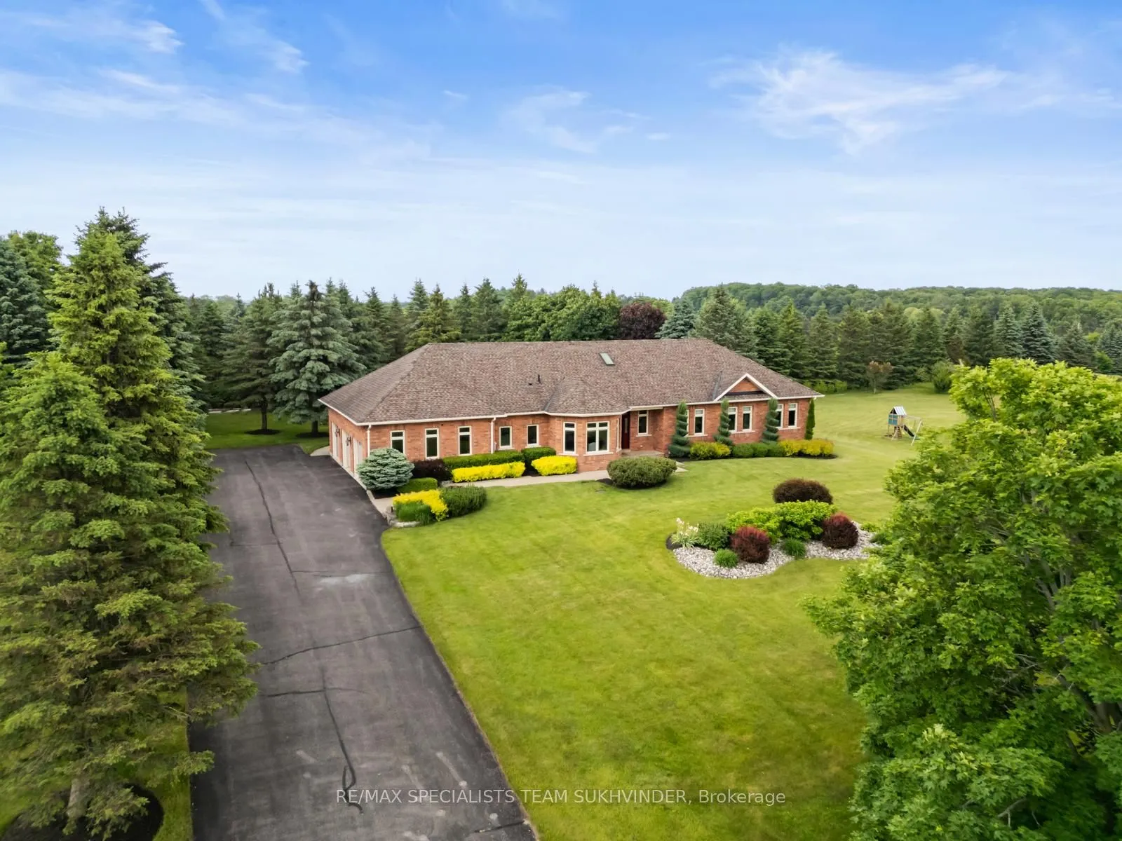 7 Golfdale Court
