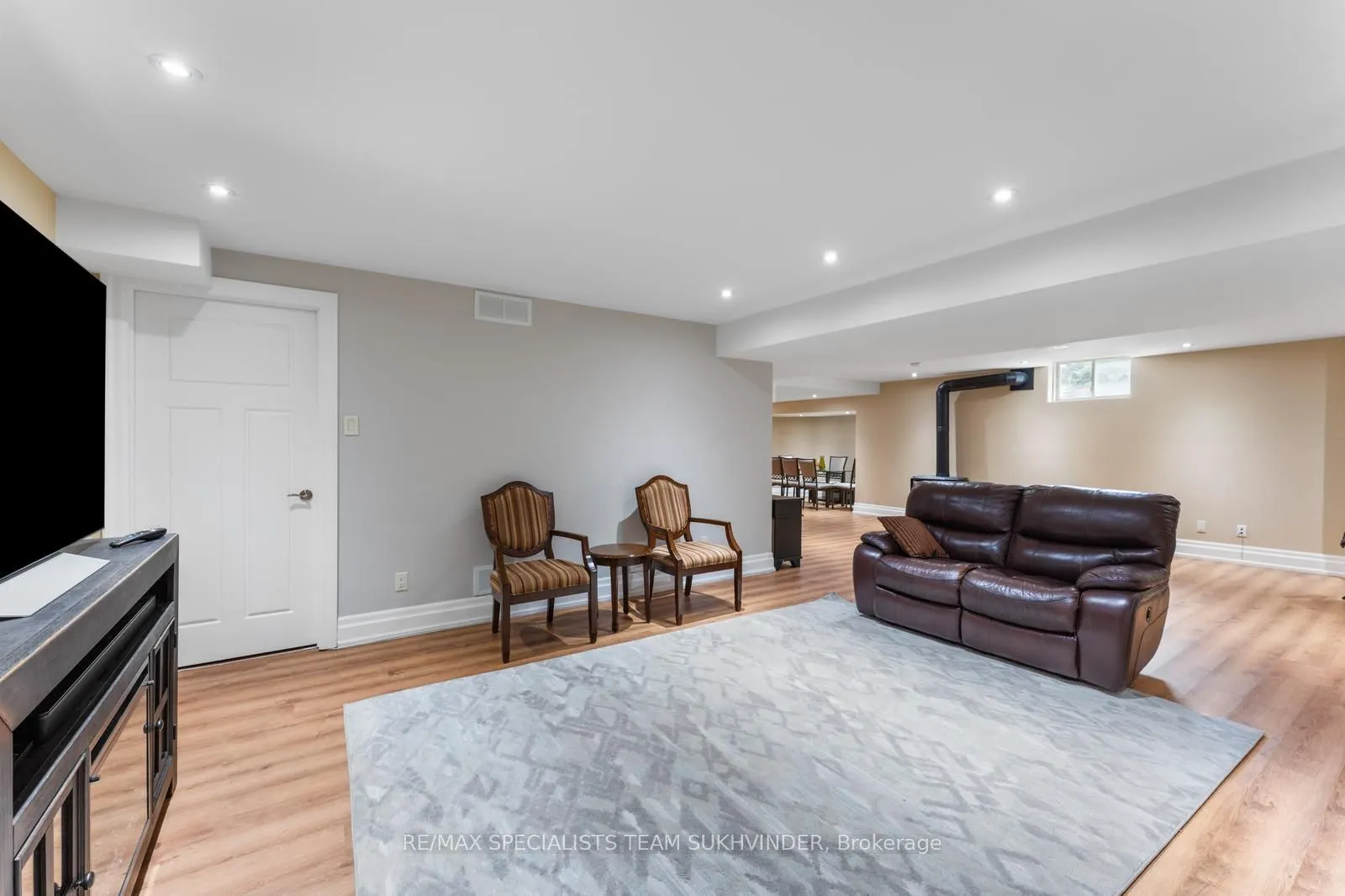 7 Golfdale Court