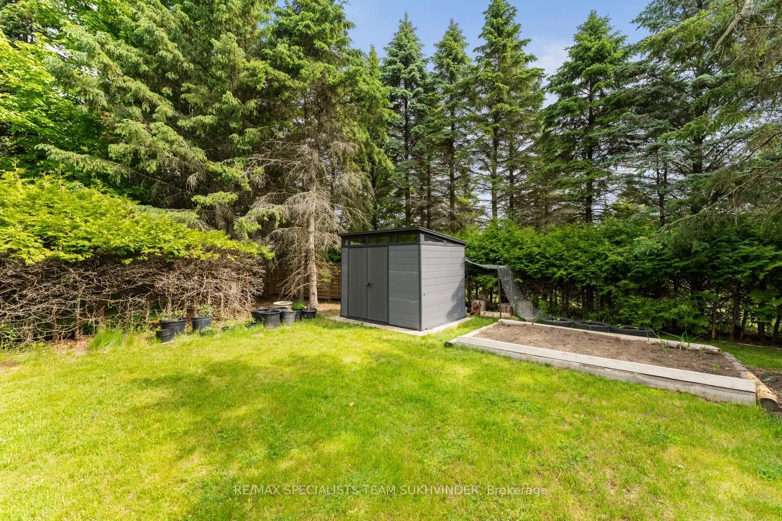 7 Golfdale Court
