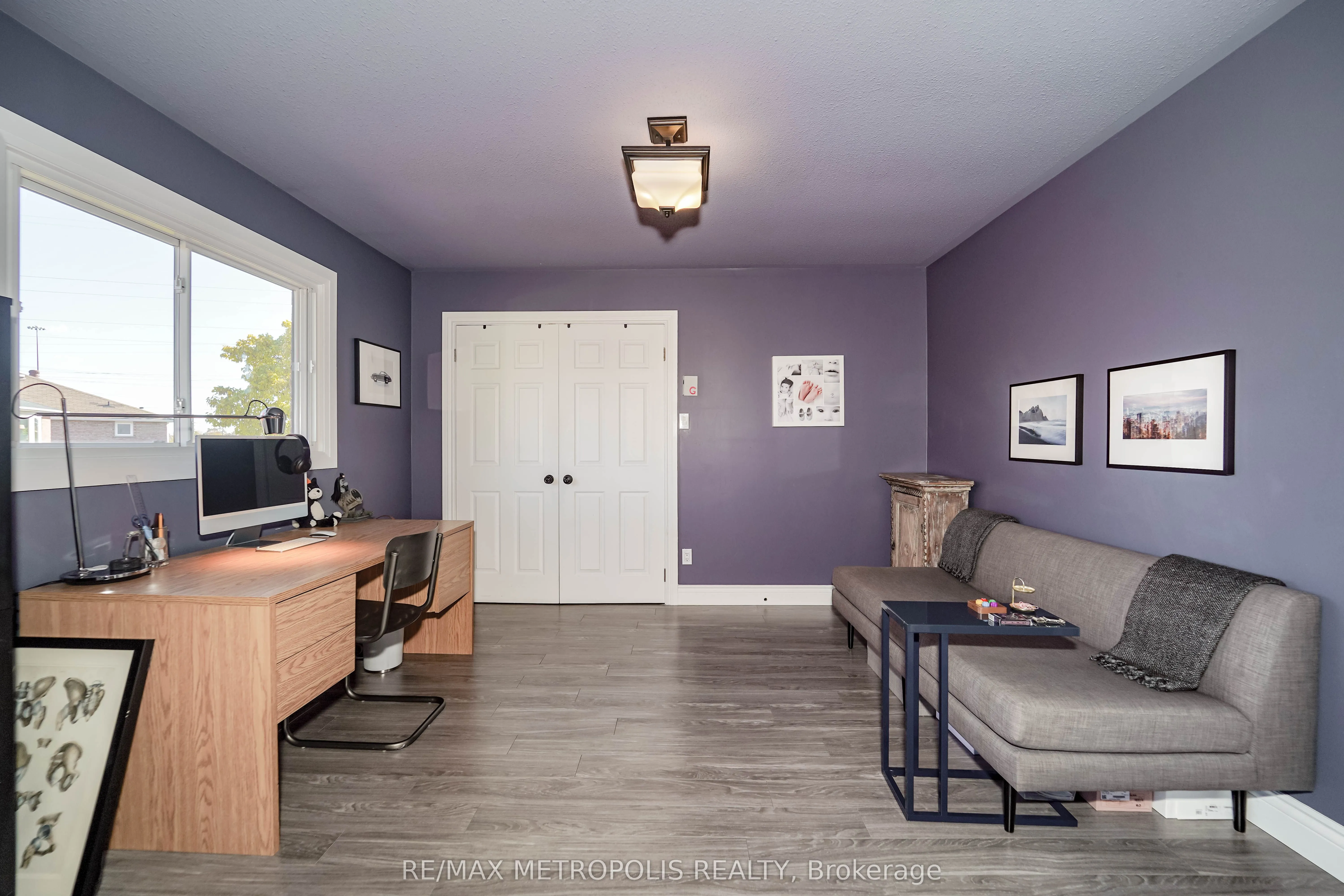4392 Grassland Crescent