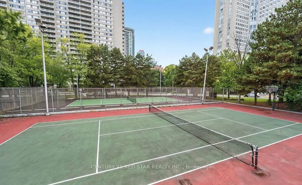 3695 Kaneff Crescent #107