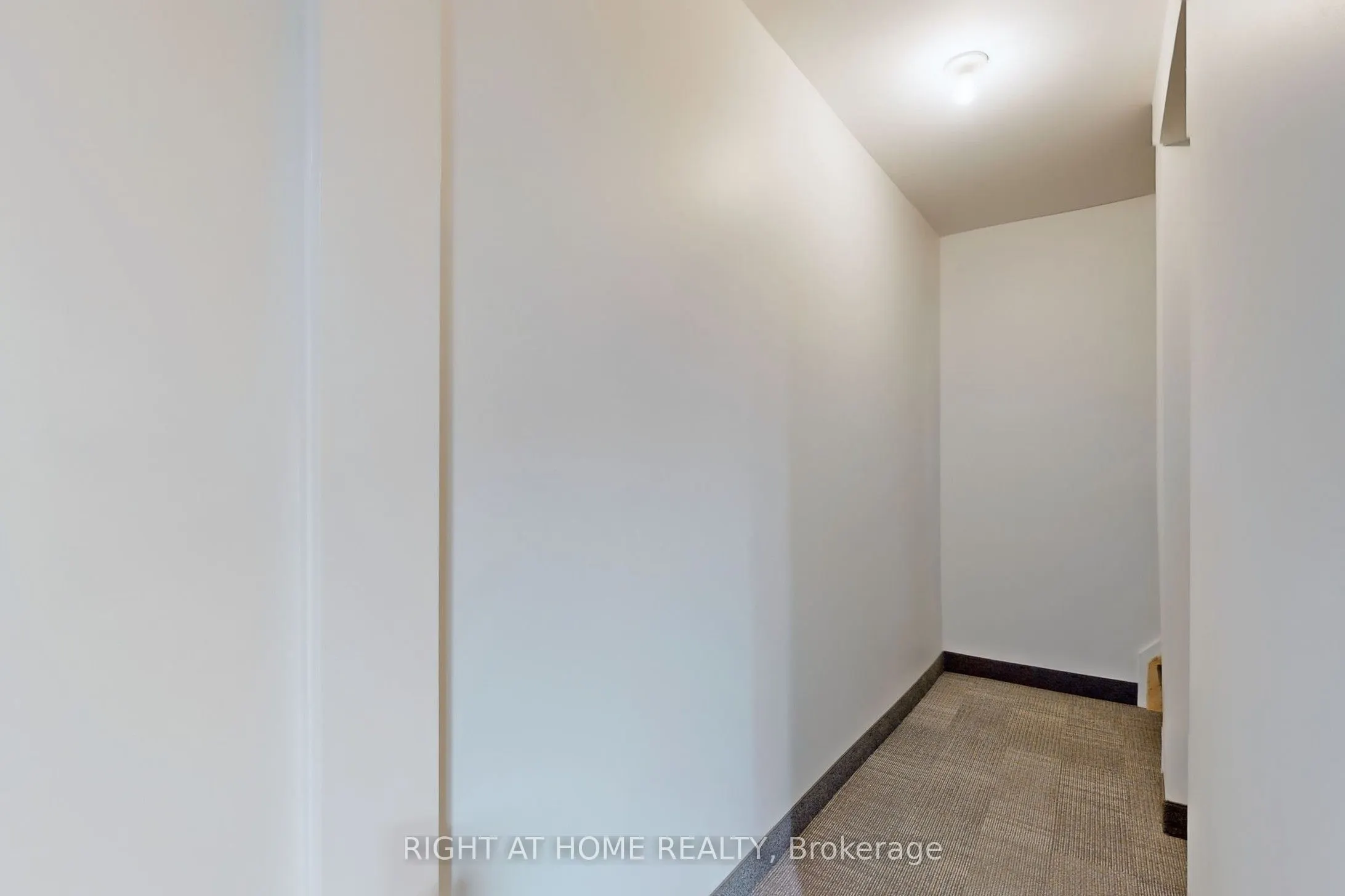 400 Bloor Street #6