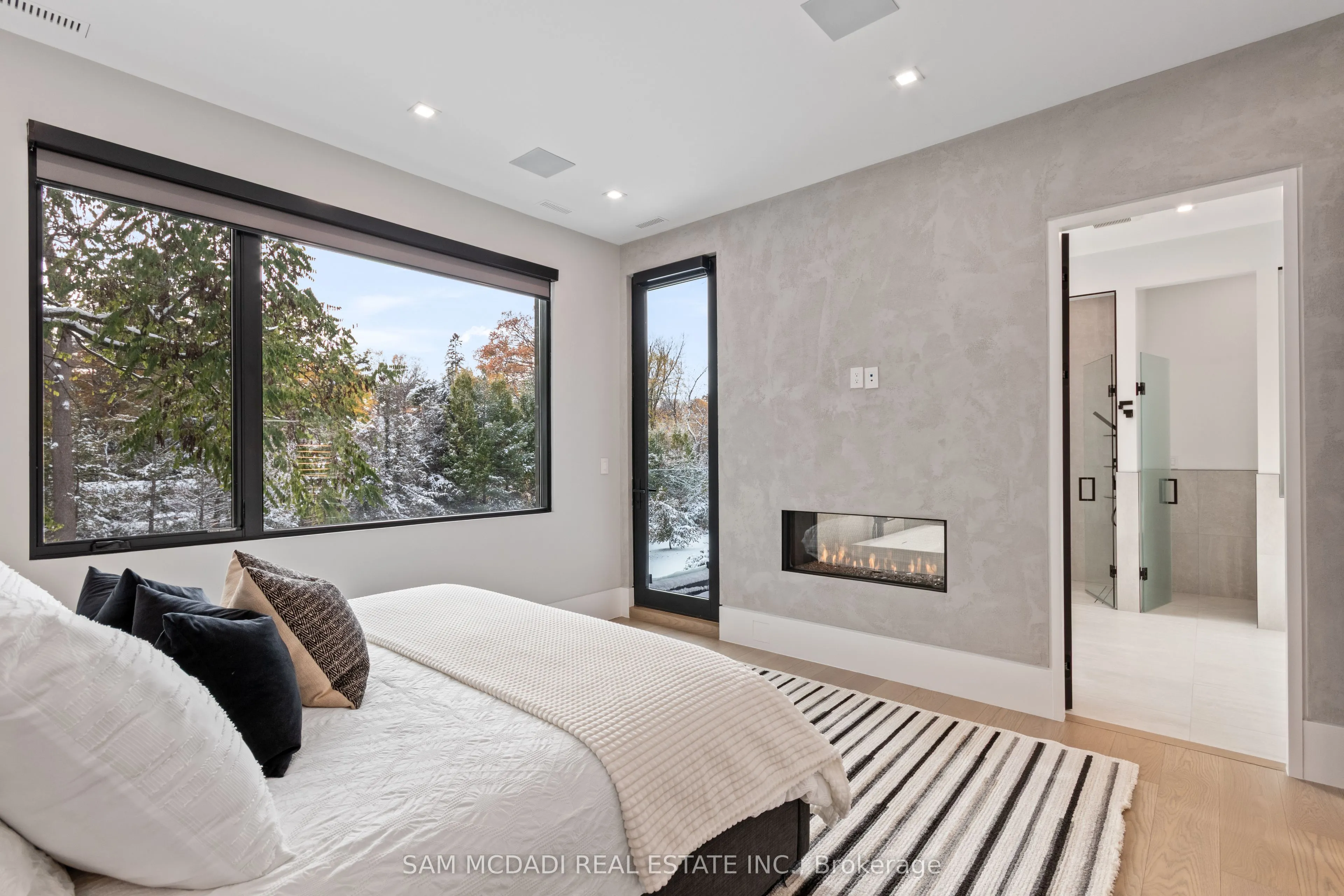 112 Elton Park Road