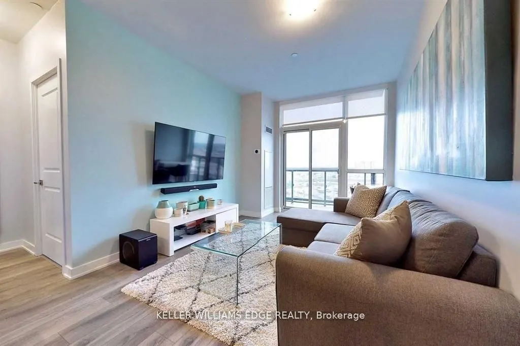 4633 Glen Erin Drive #901