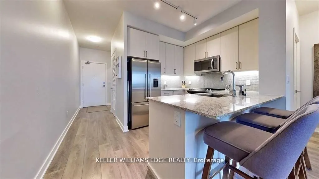 4633 Glen Erin Drive #901