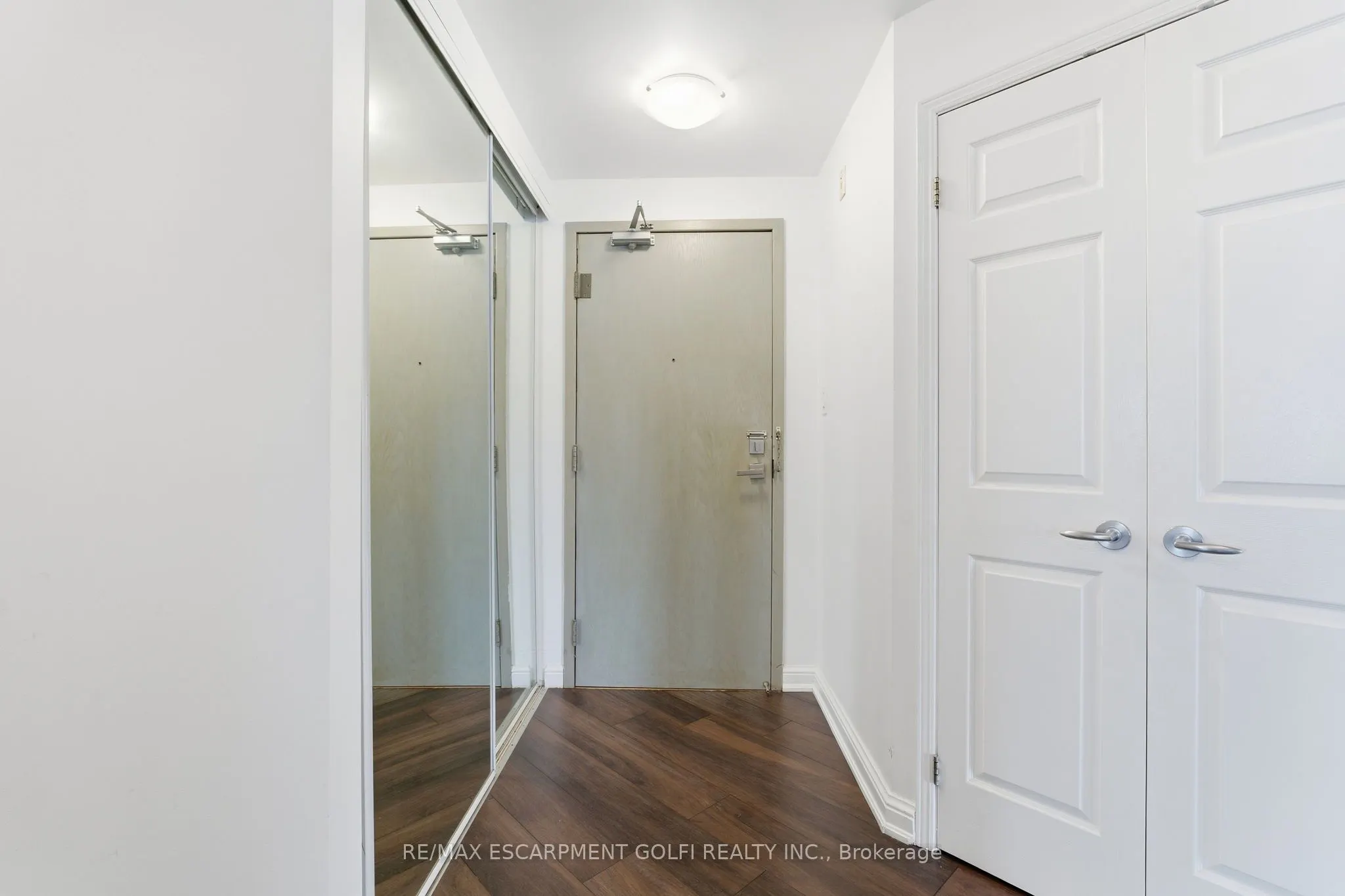 430 Pearl Street #403