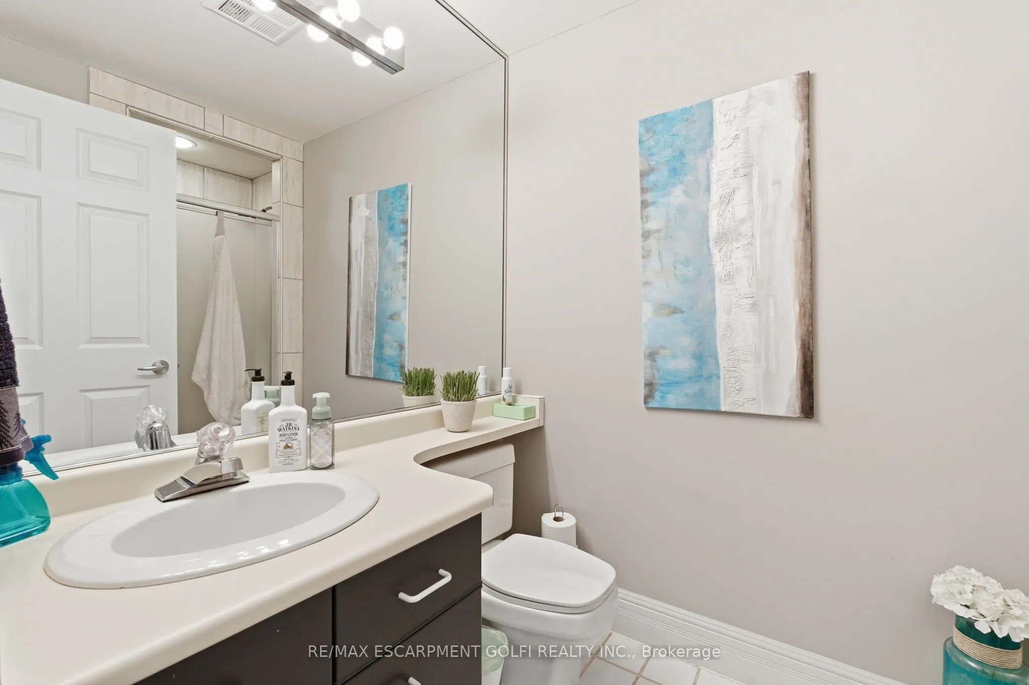 430 Pearl Street #403