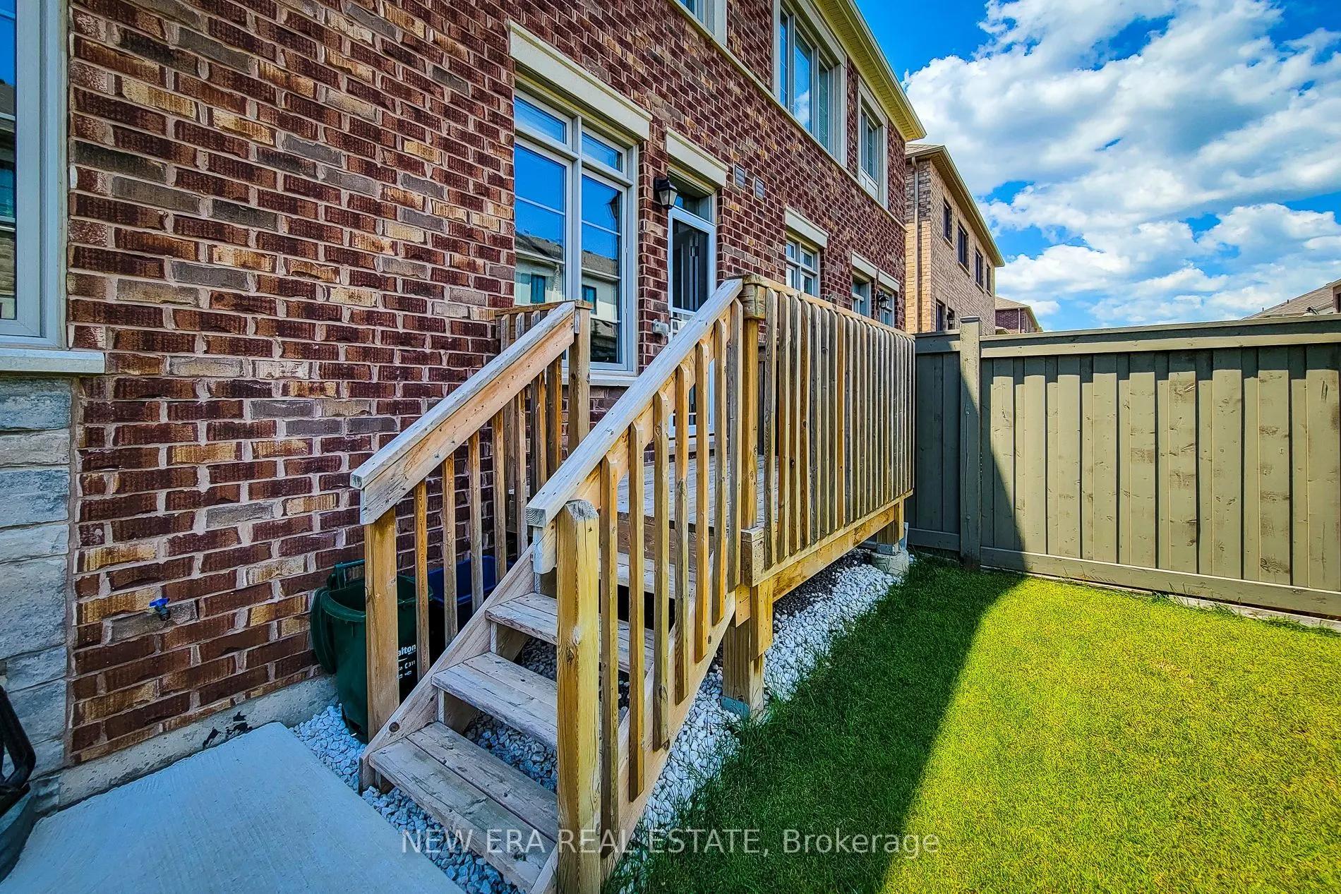 1155 Hamman Way
