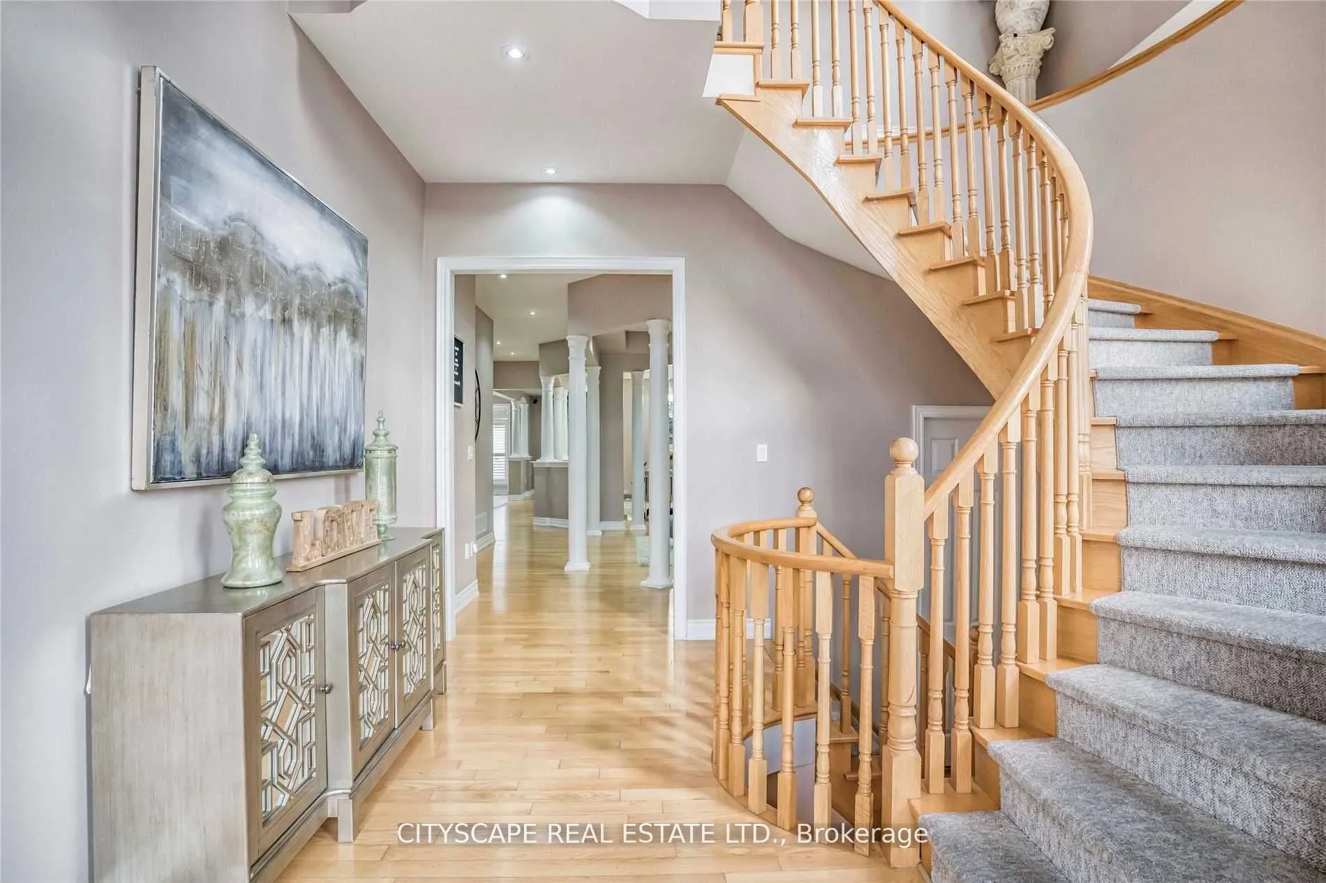 3274 Erin Centre Boulevard