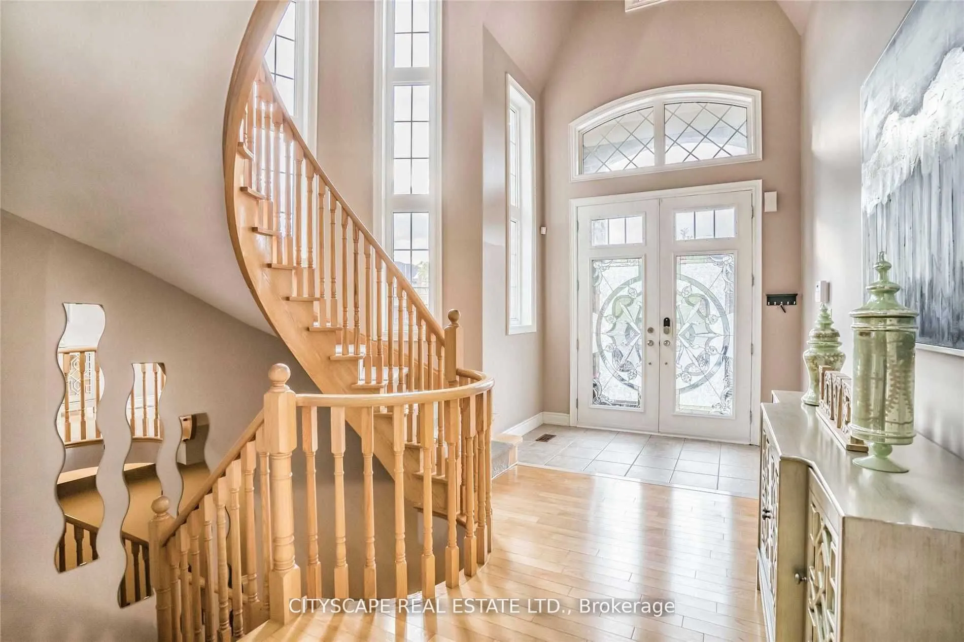 3274 Erin Centre Boulevard