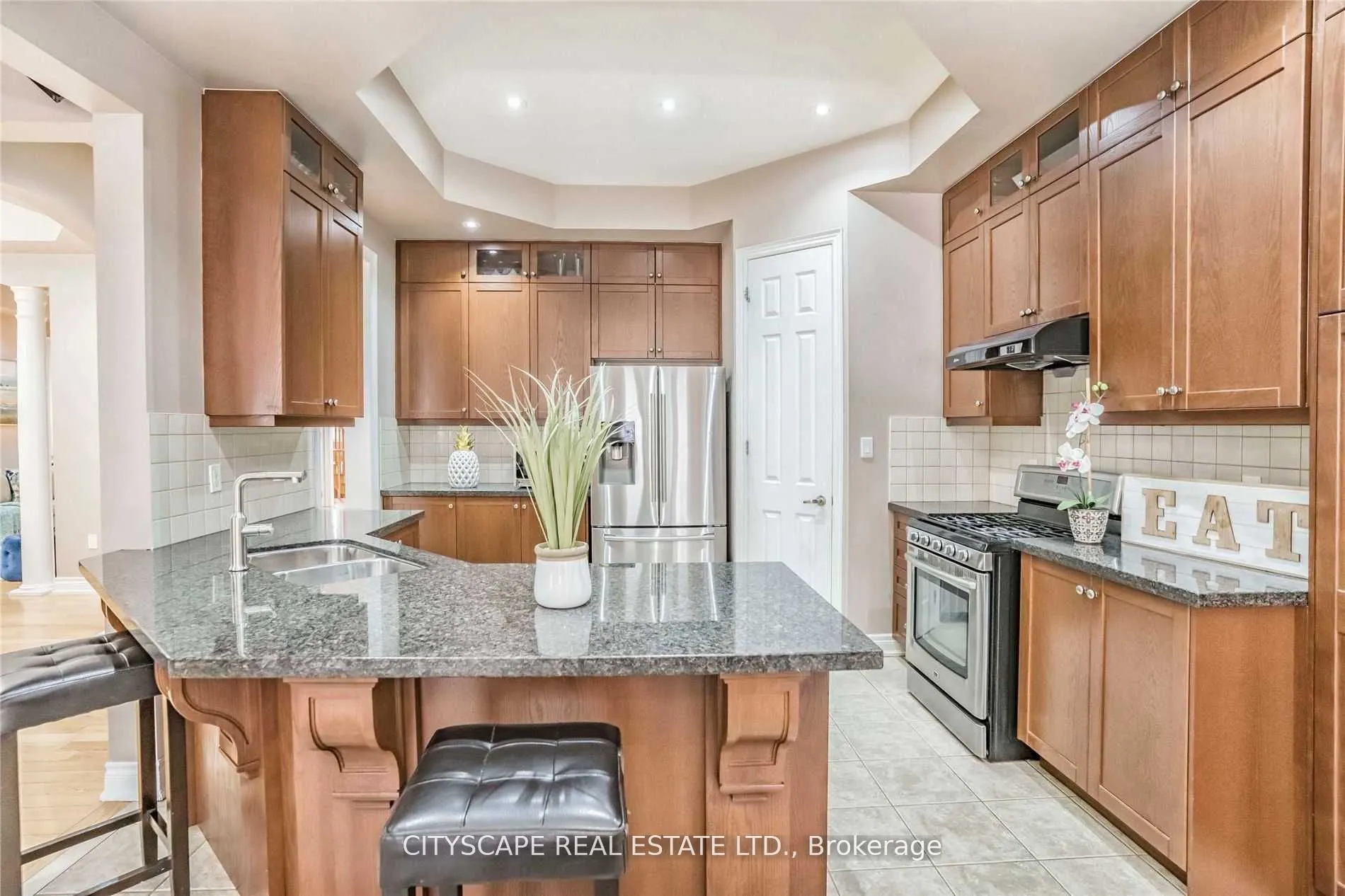 3274 Erin Centre Boulevard