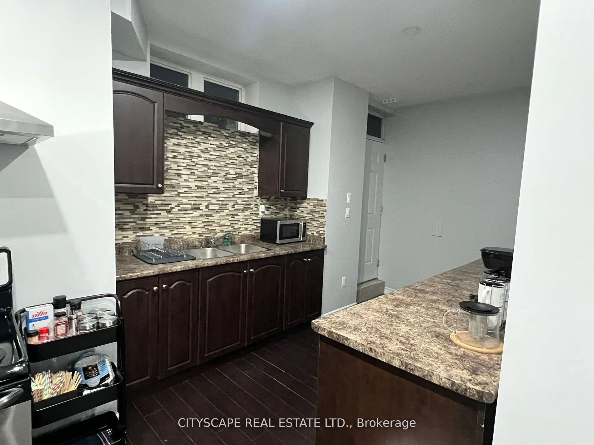 3274 Erin Centre Boulevard