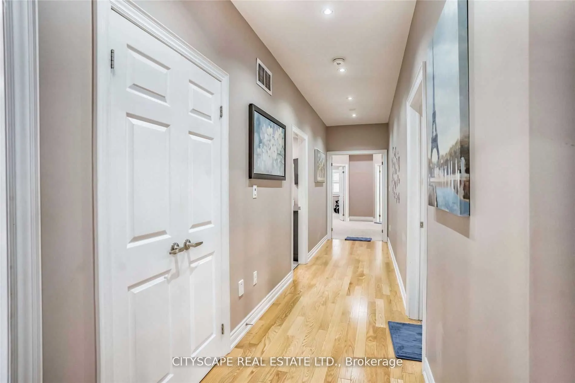 3274 Erin Centre Boulevard