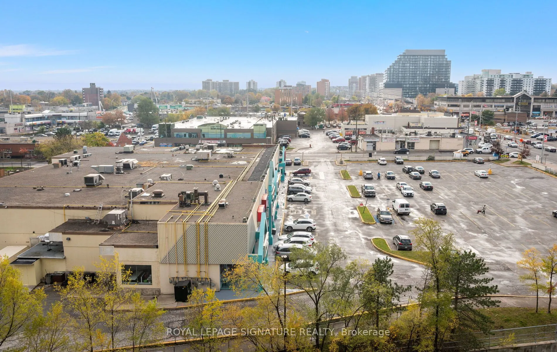 86 Dundas Street E #622