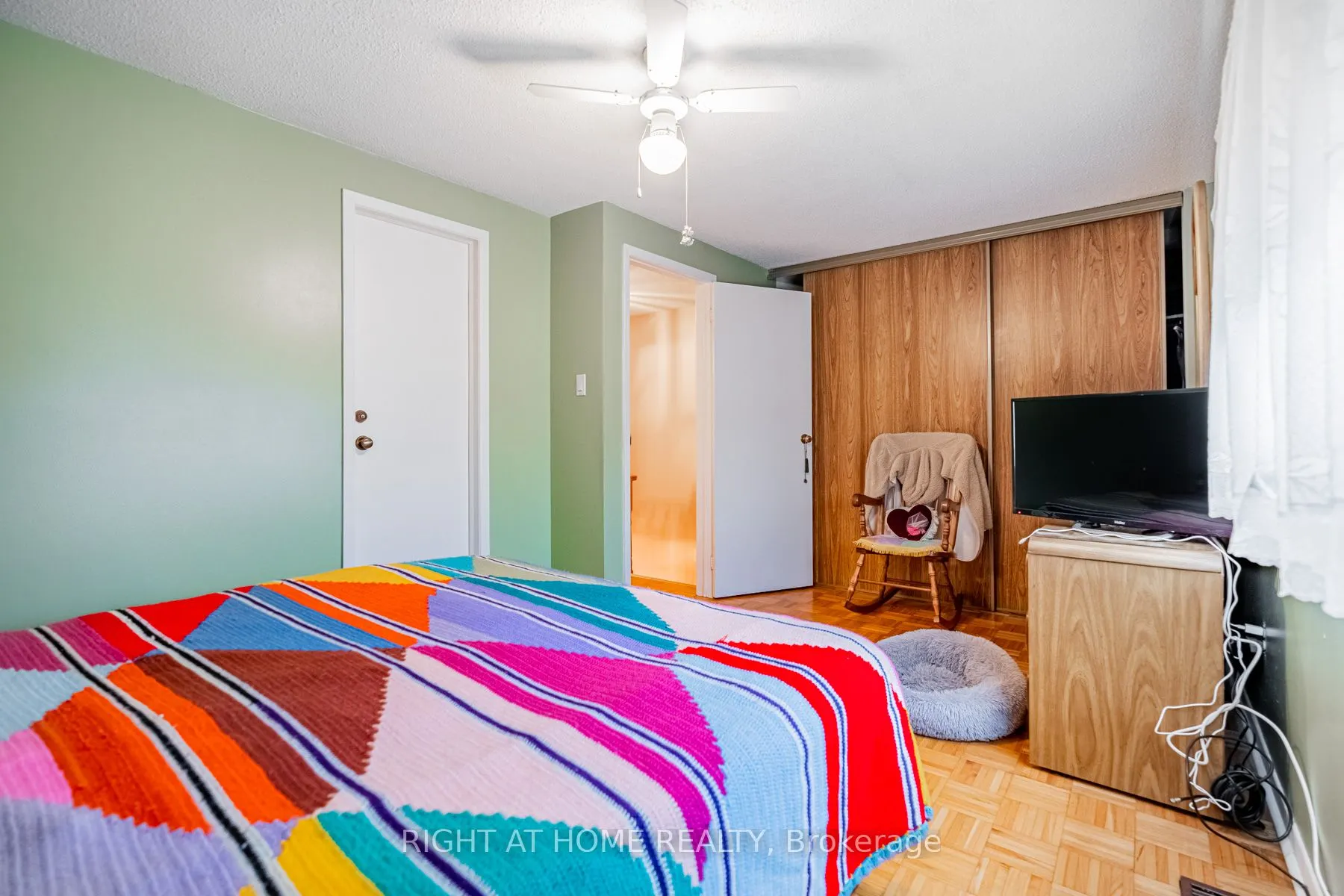 4278 Sawmill Valley Drive
