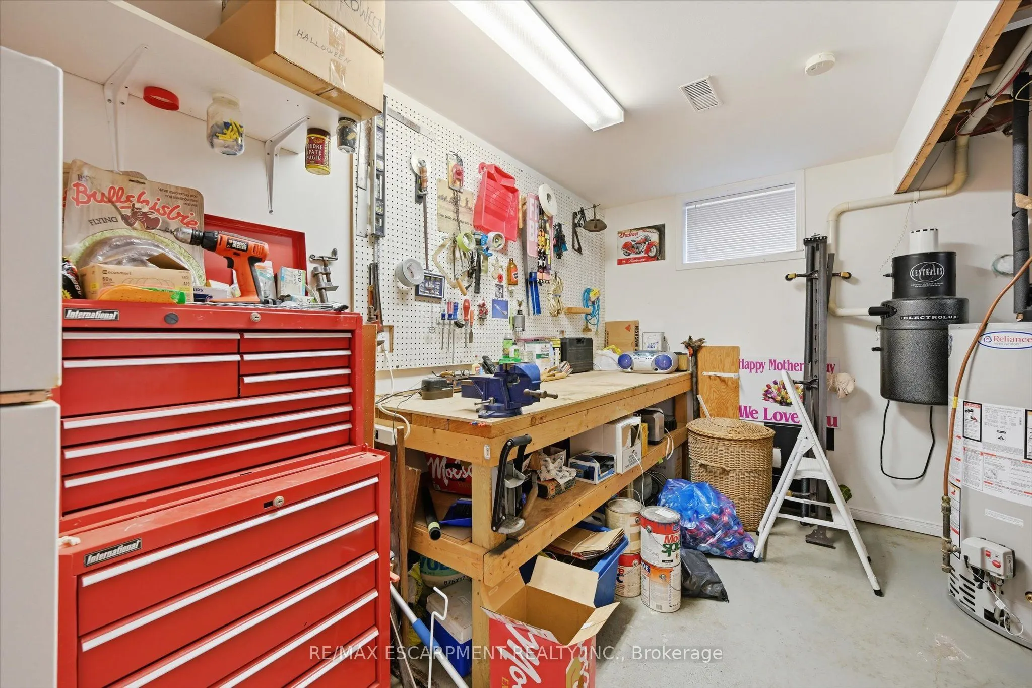 237 Mohawk Road