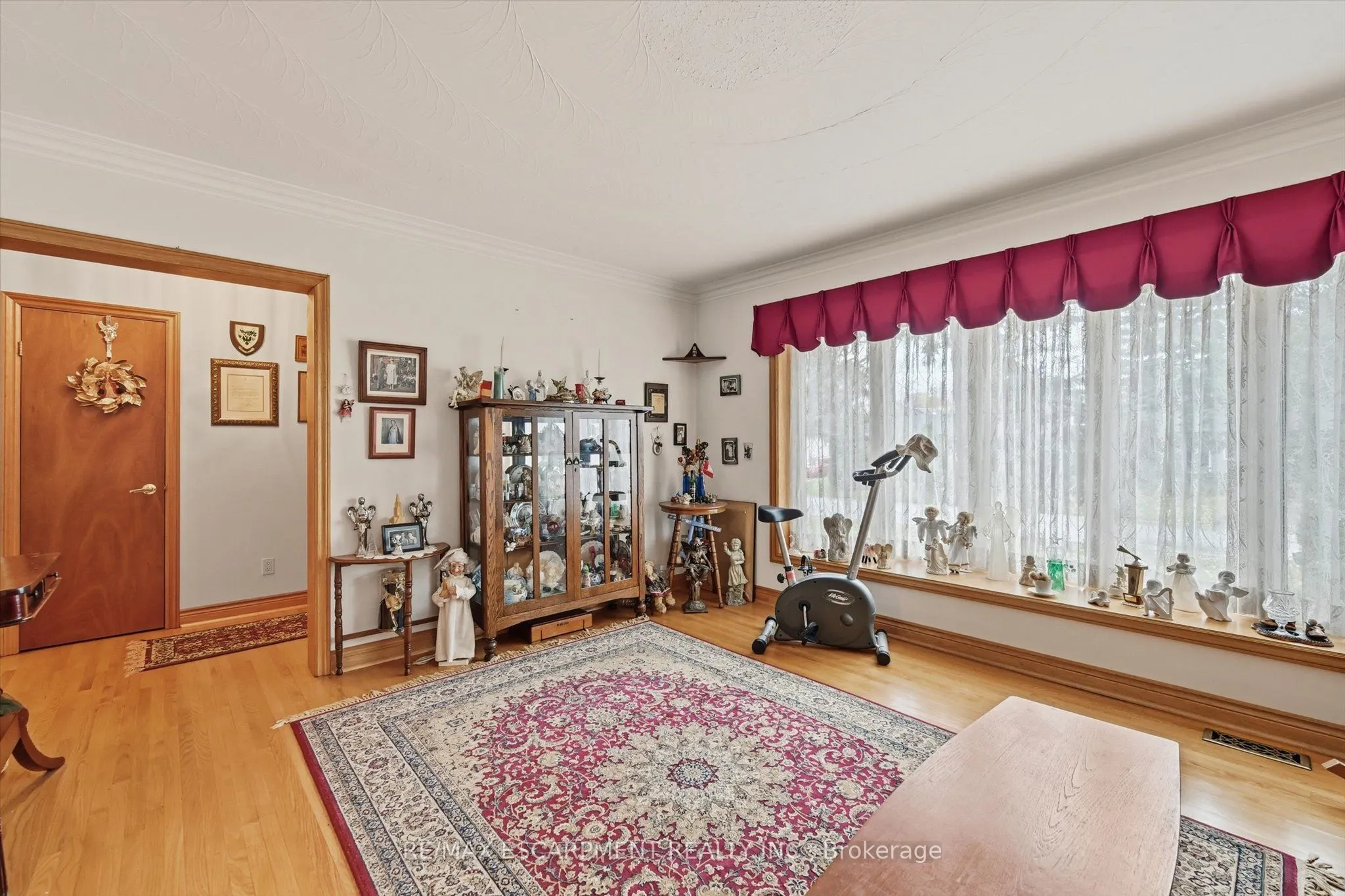 237 Mohawk Road