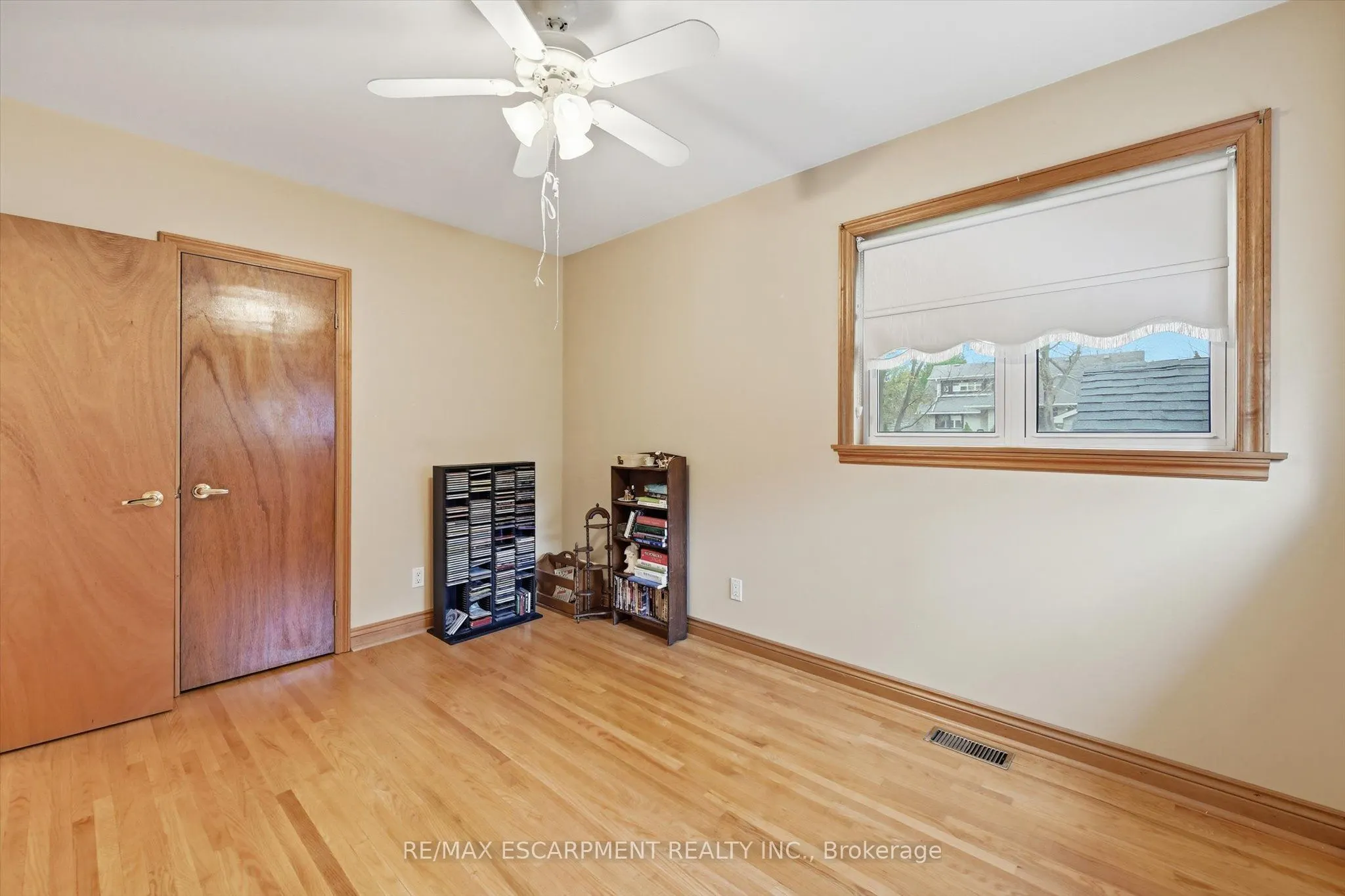 237 Mohawk Road