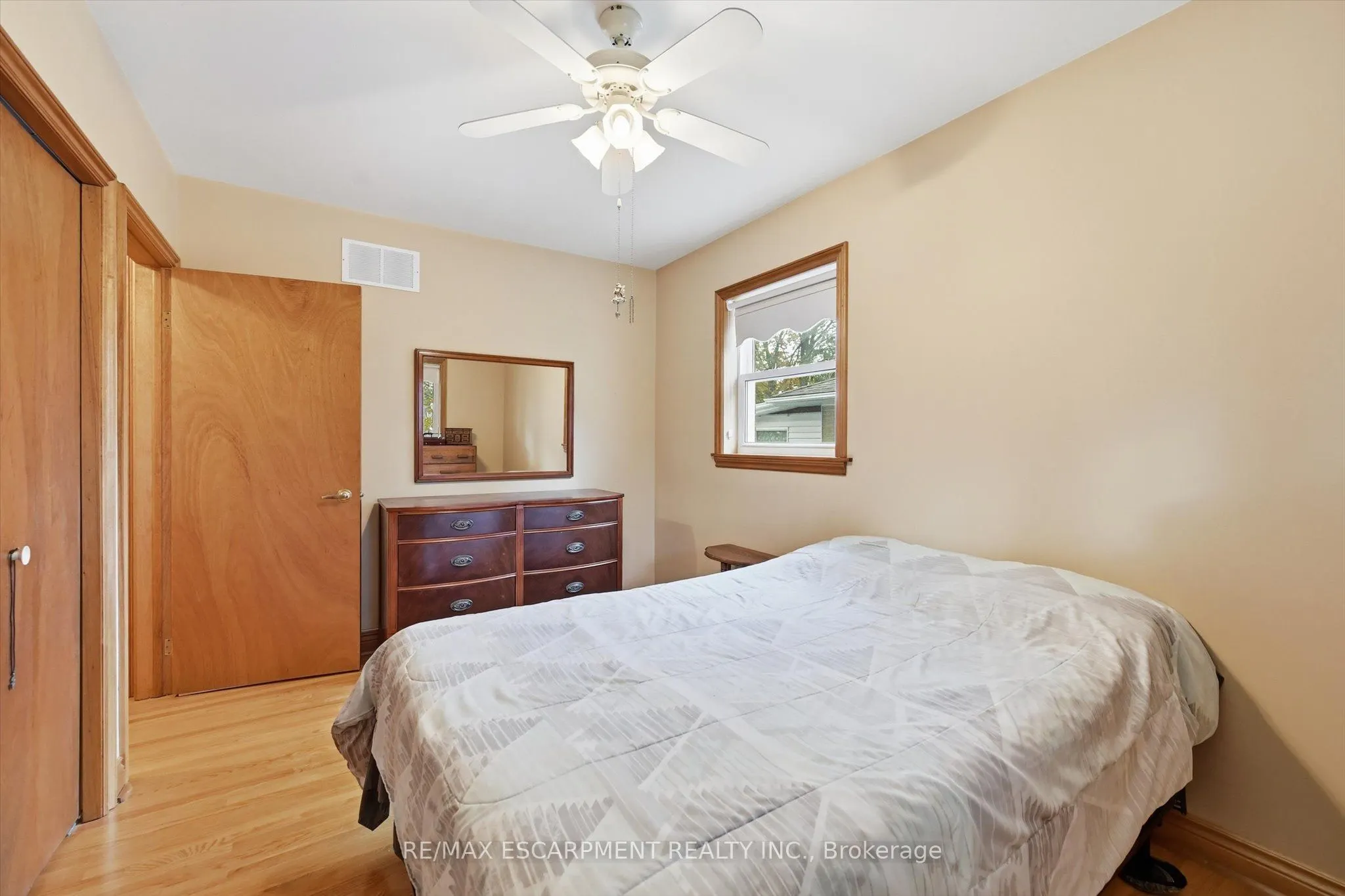 237 Mohawk Road