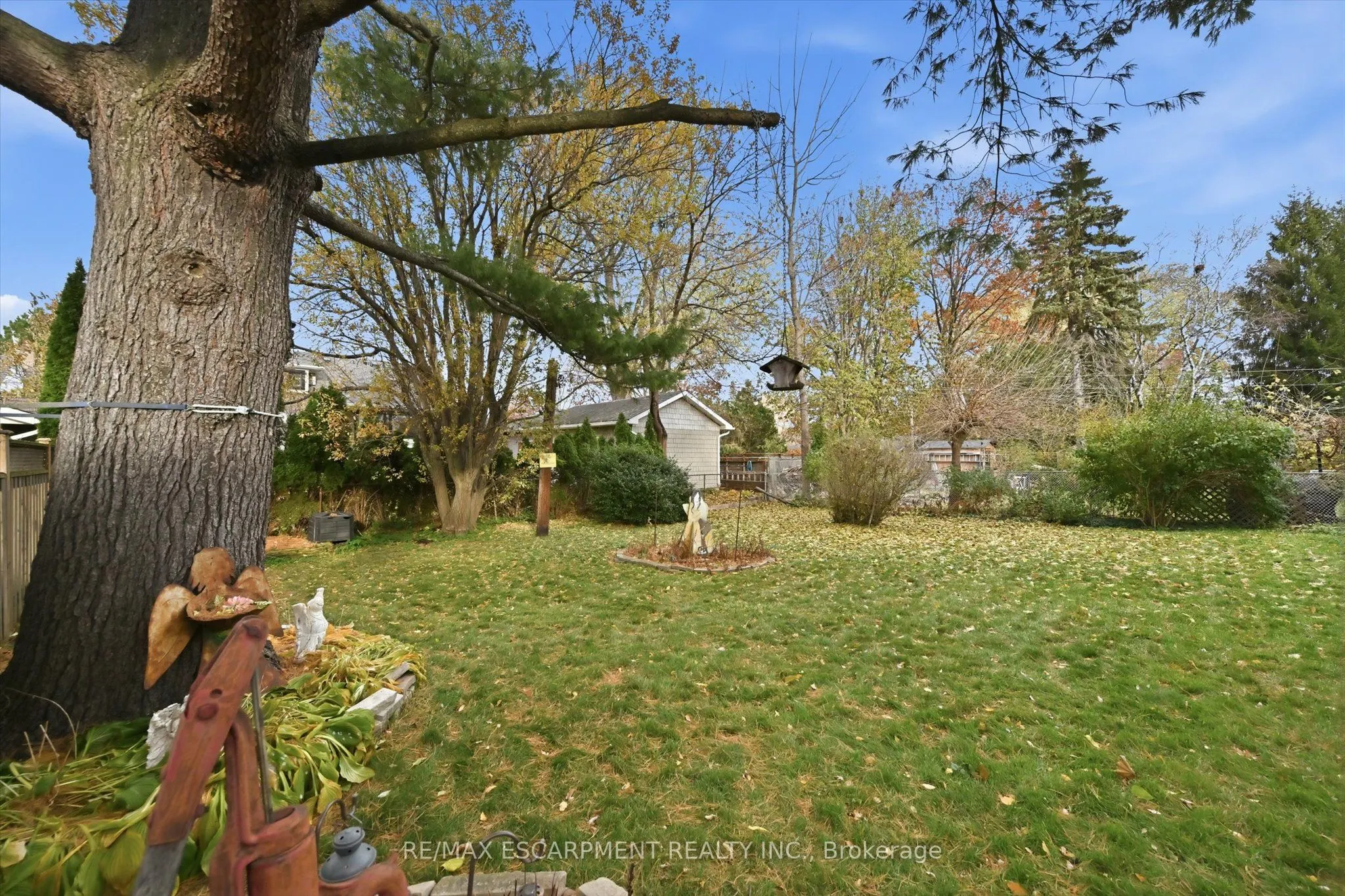 237 Mohawk Road