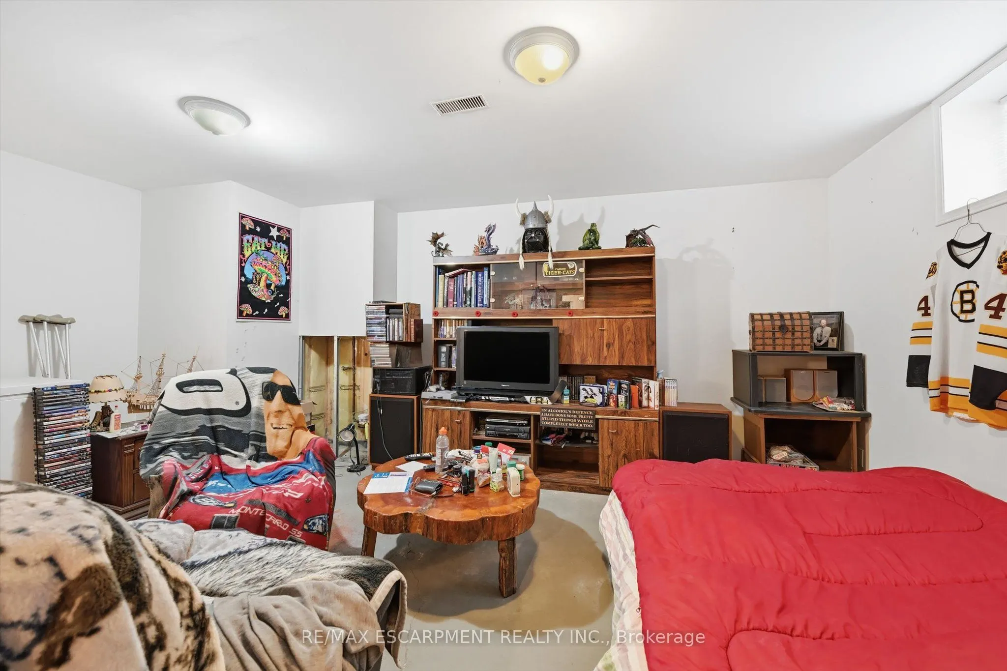 237 Mohawk Road