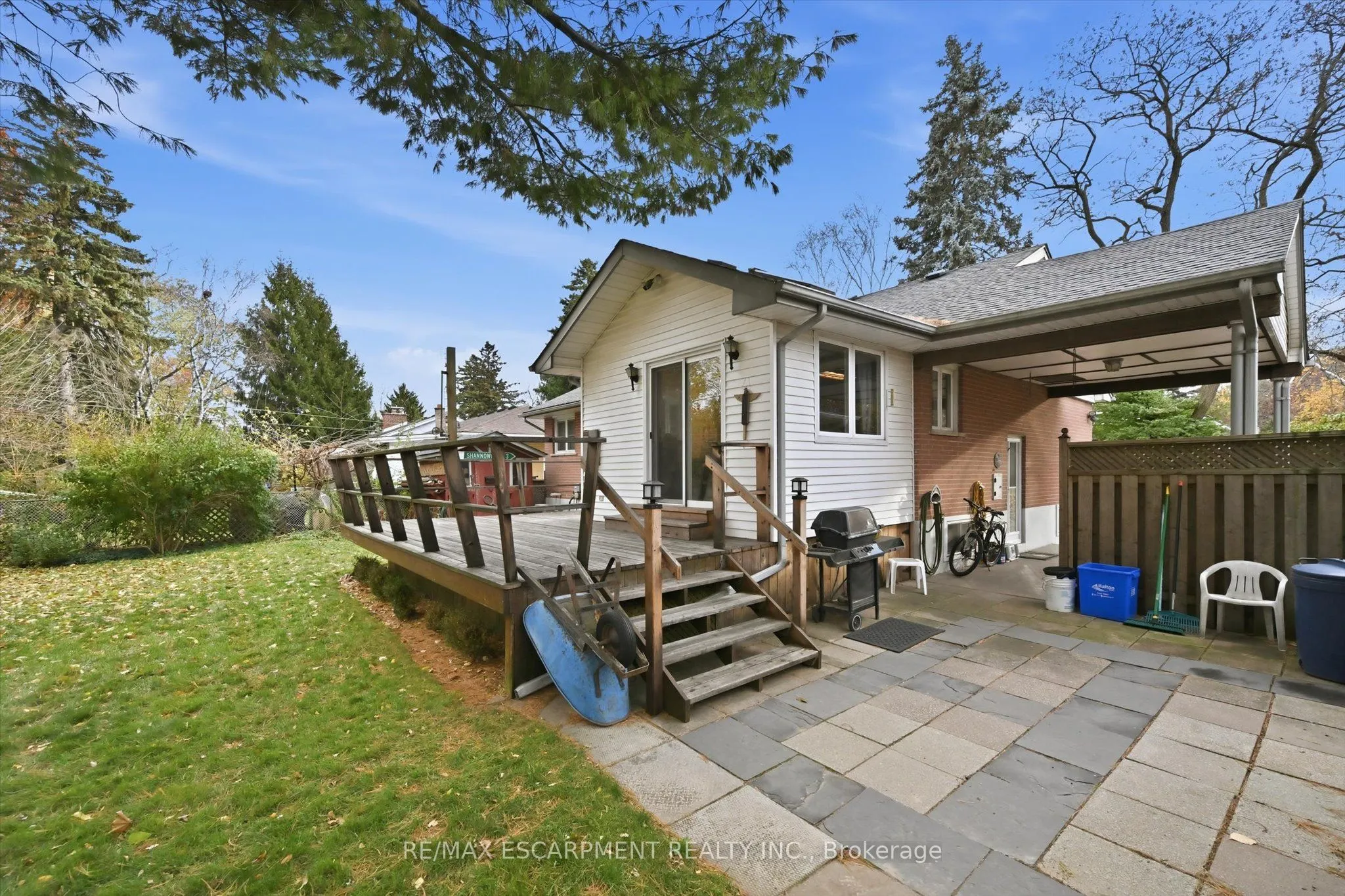 237 Mohawk Road