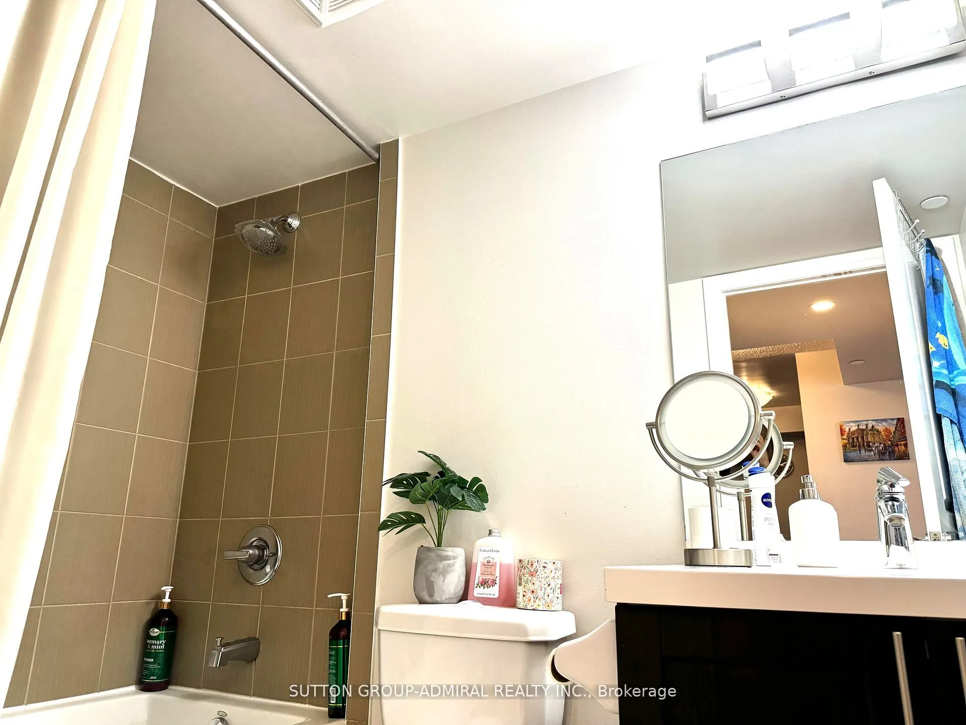 2 Eva Road E #1026
