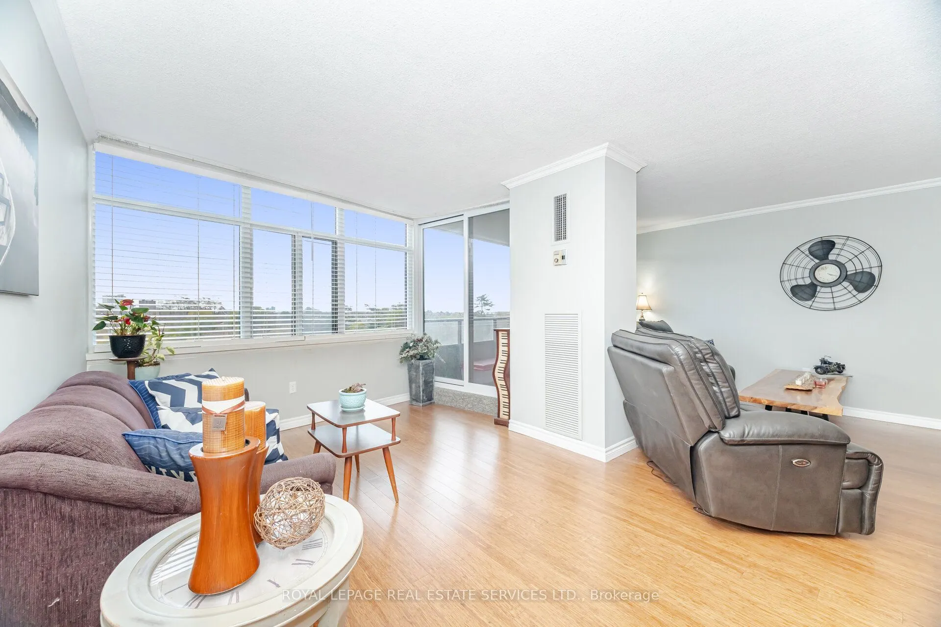 3100 Kirwin Avenue #708