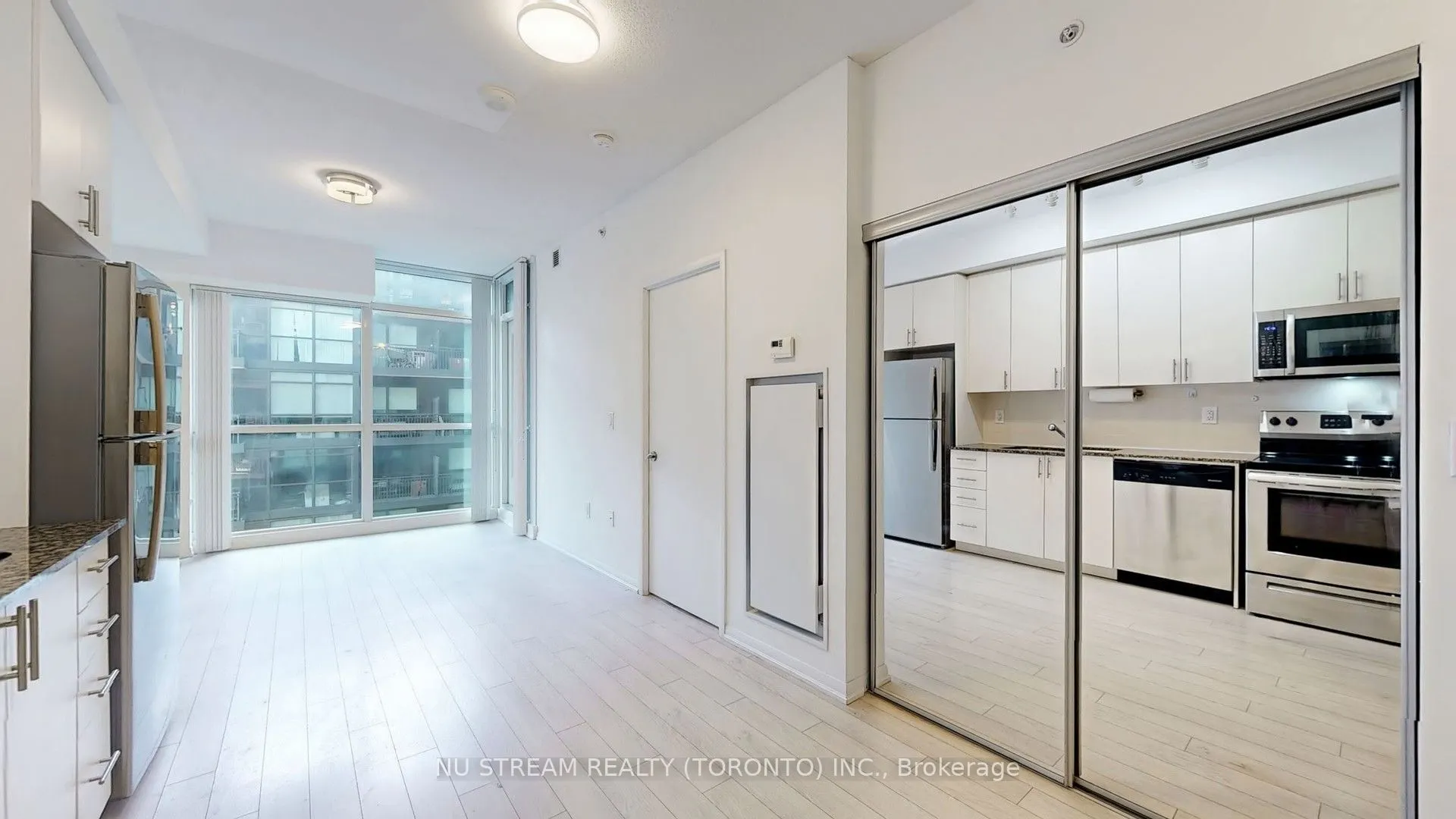 3091 Dufferin Street #613