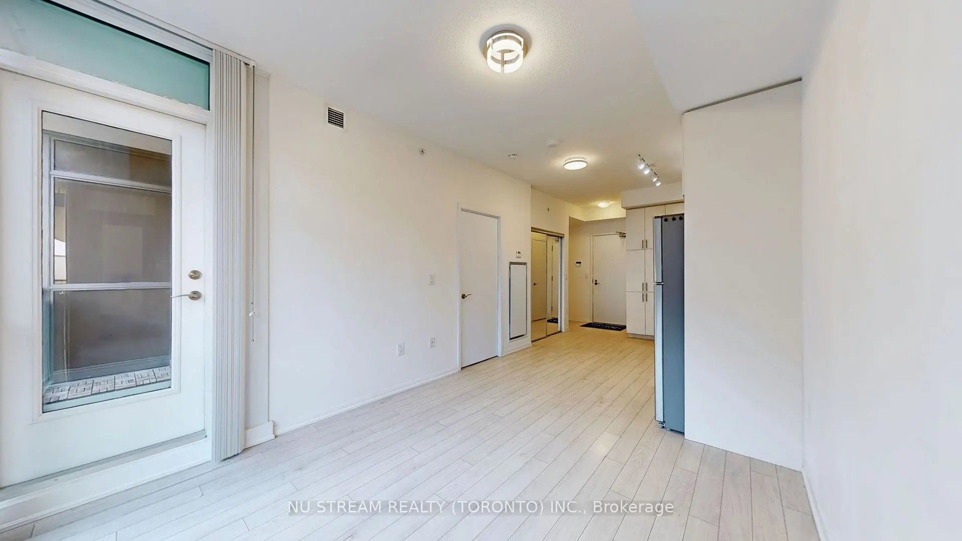 3091 Dufferin Street #613