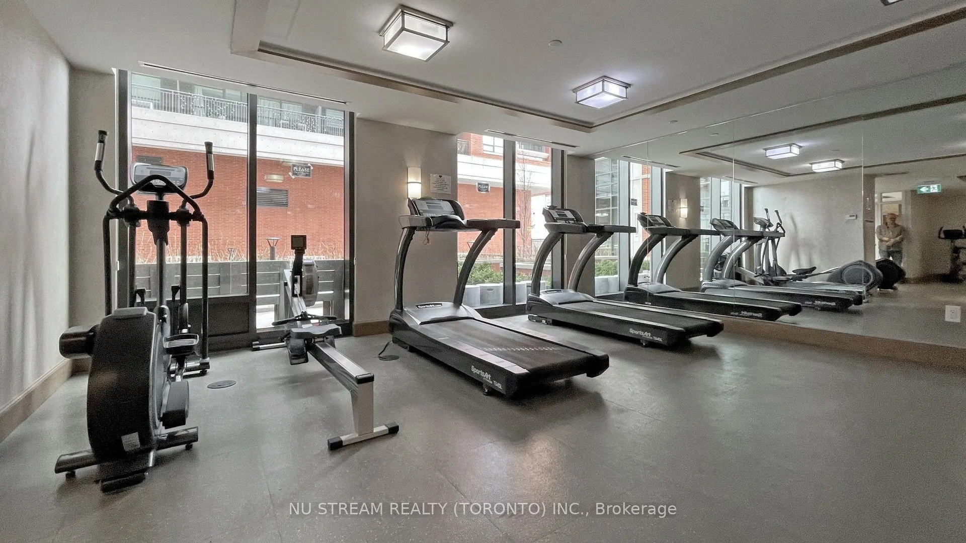 3091 Dufferin Street #613