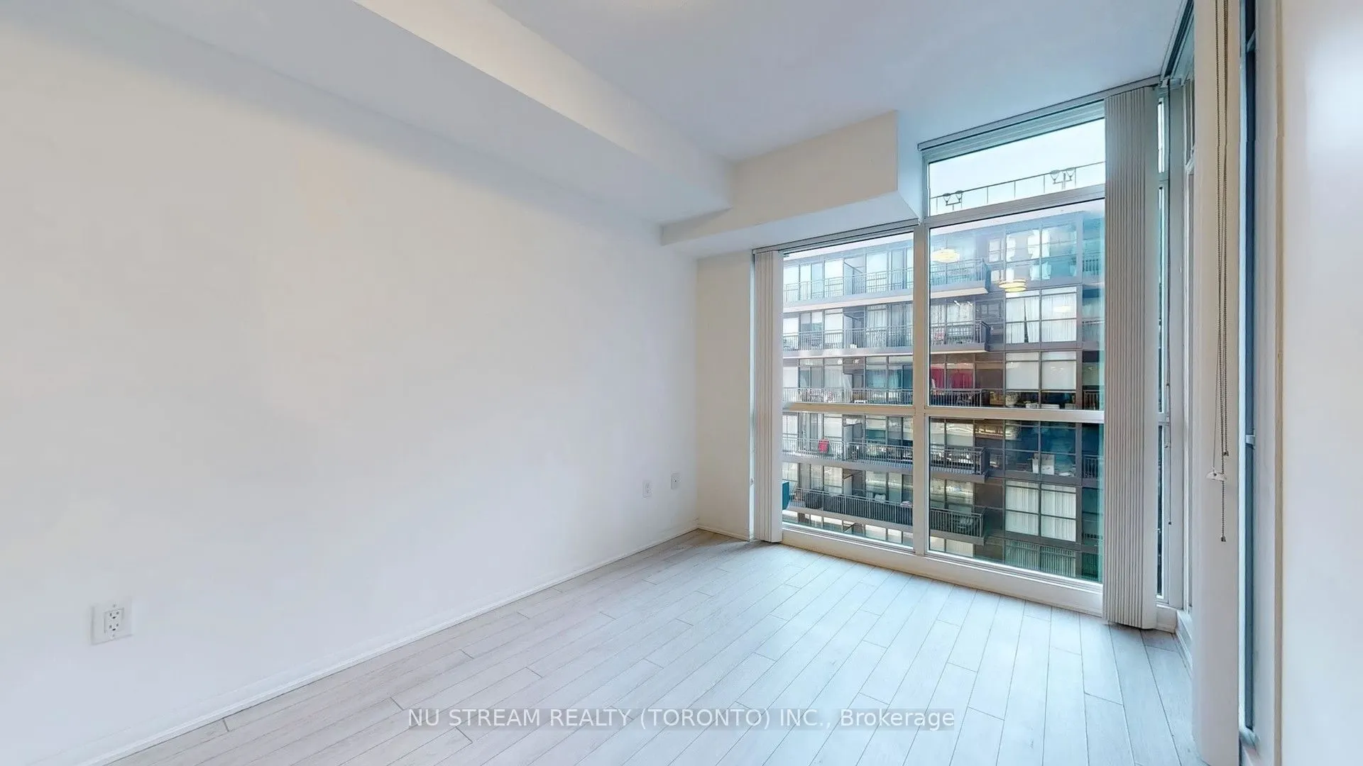3091 Dufferin Street #613