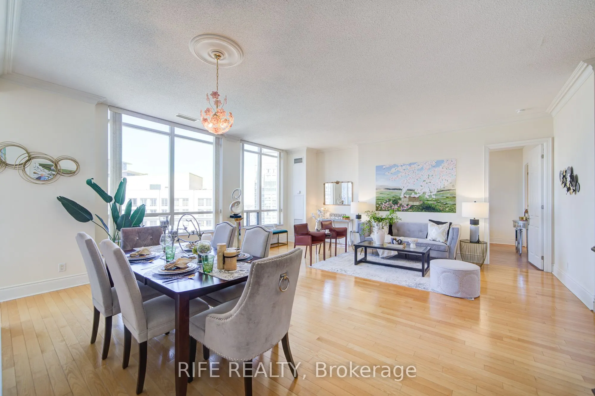 3880 Duke Of York Boulevard #GPH10