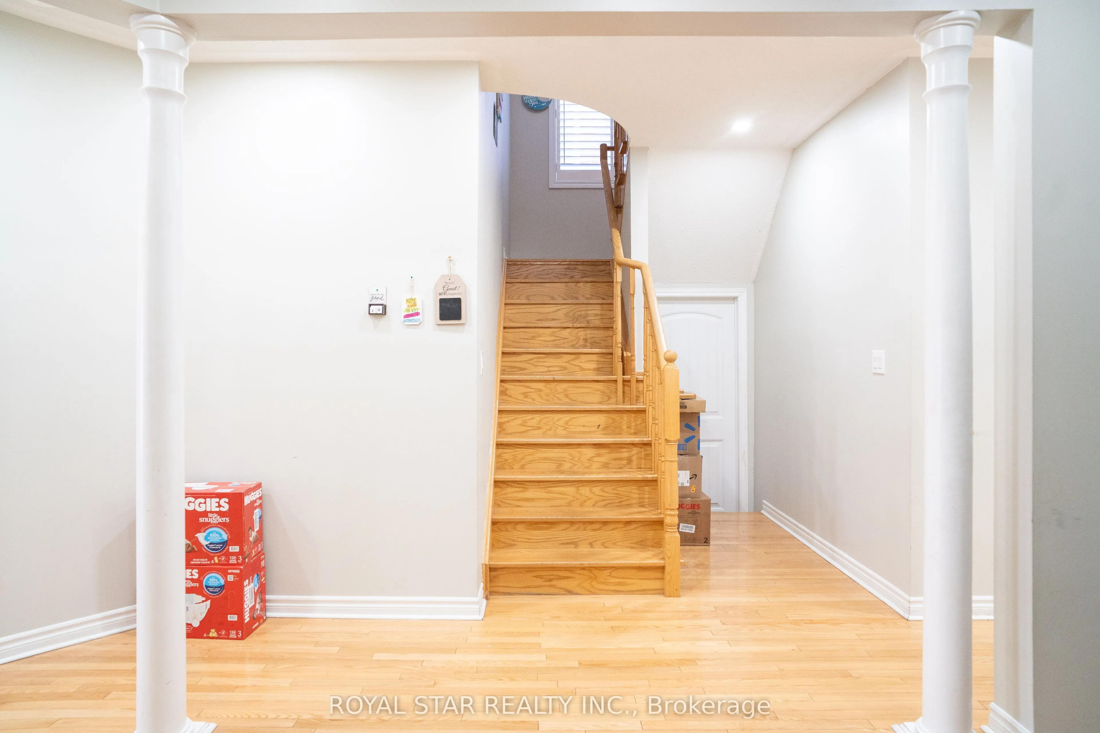80 Summitgreen Crescent