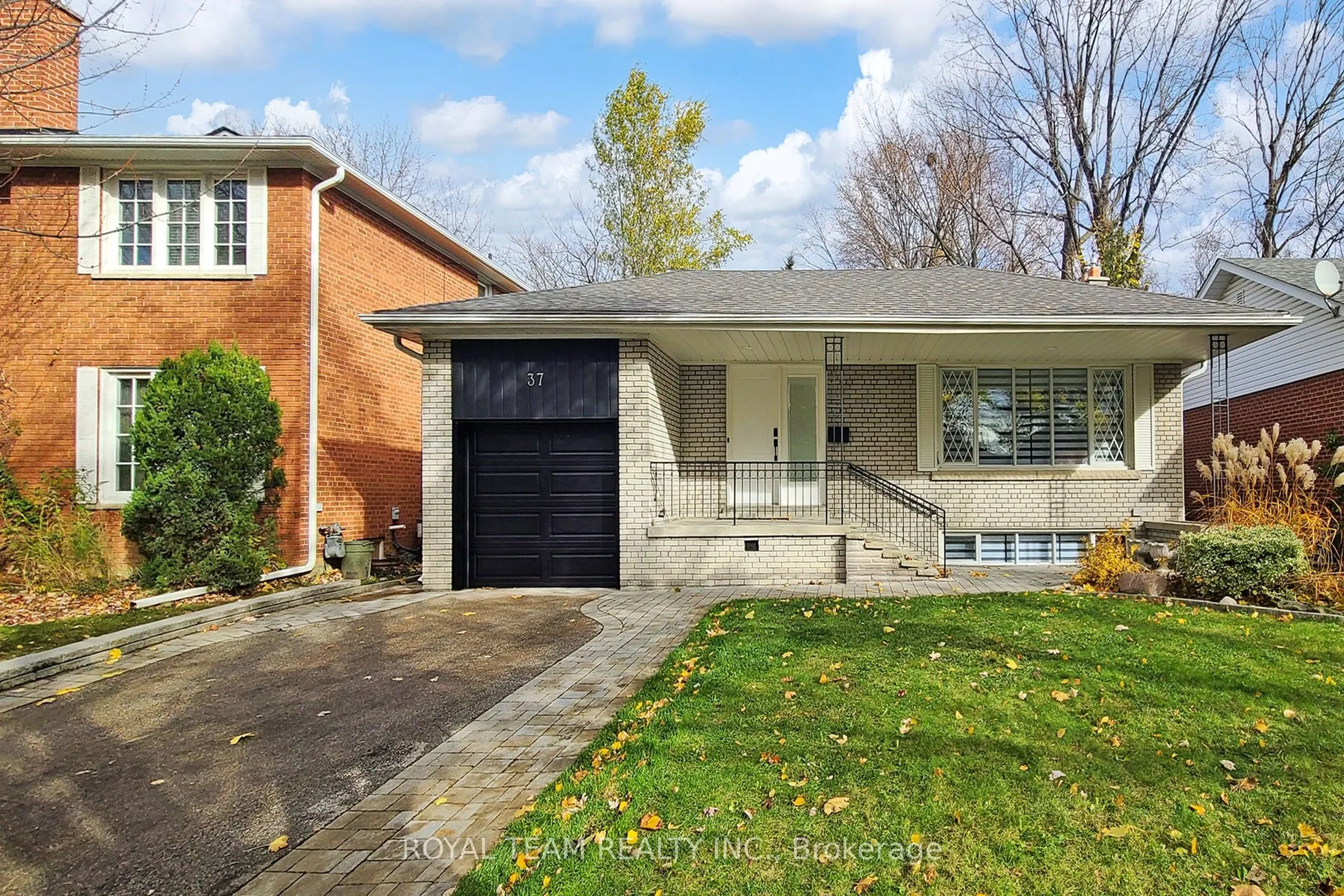 37 Markland Drive