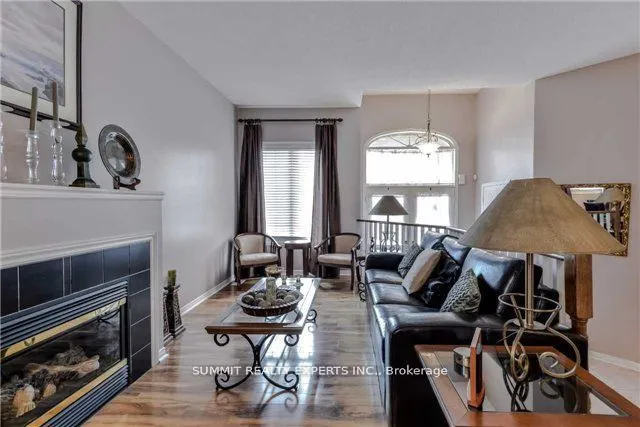 23 Bissell Drive N