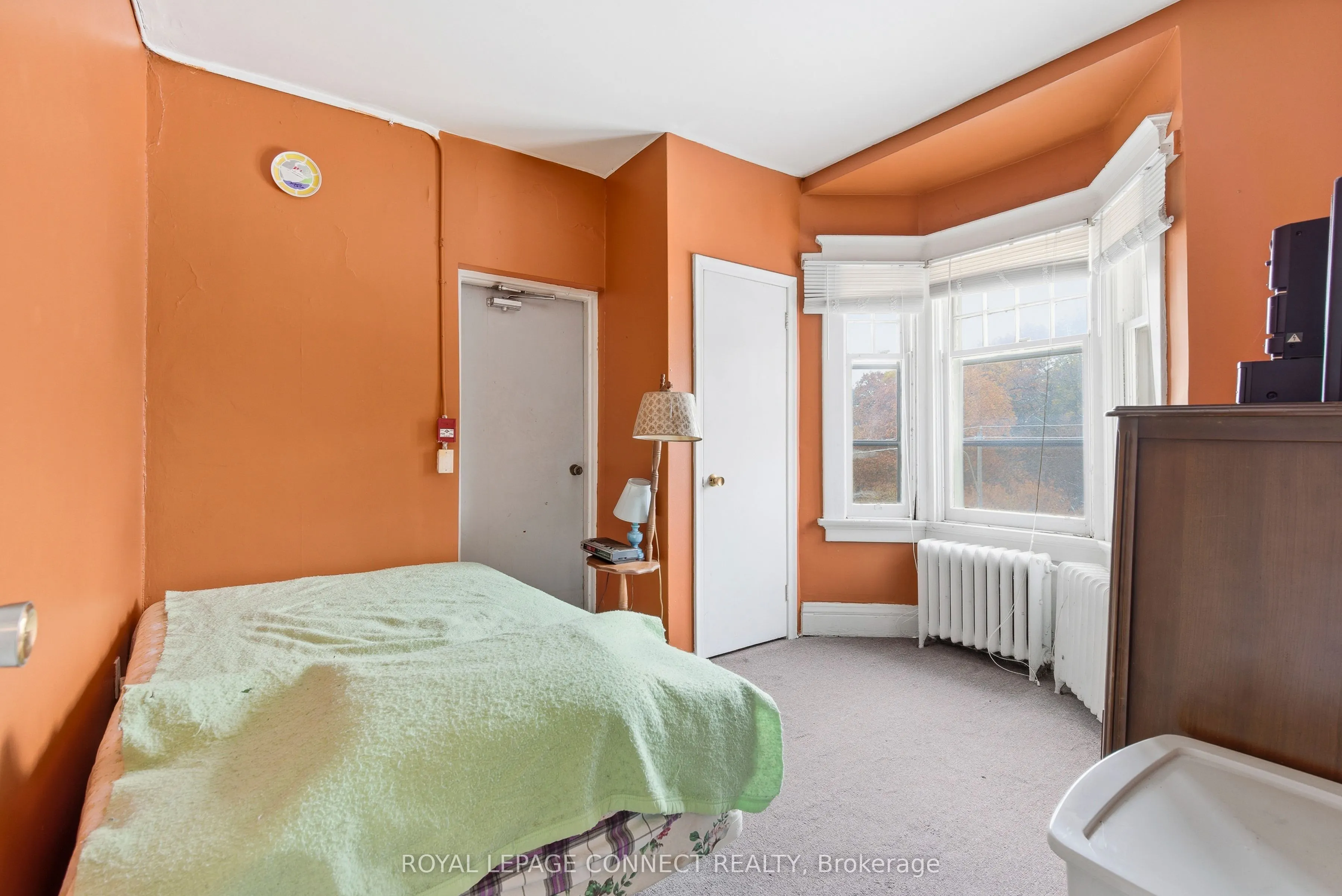 115 Parkside Drive