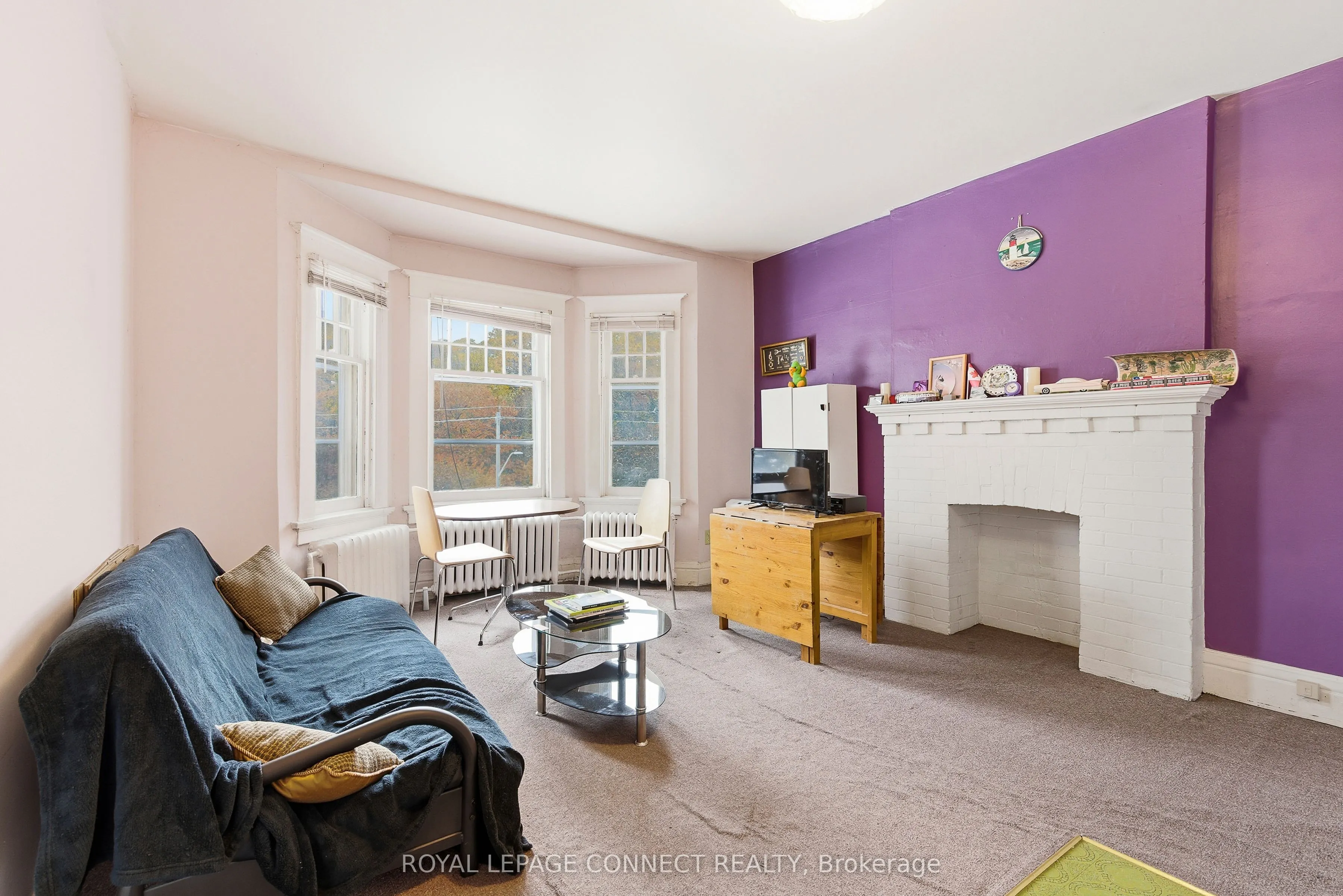 115 Parkside Drive