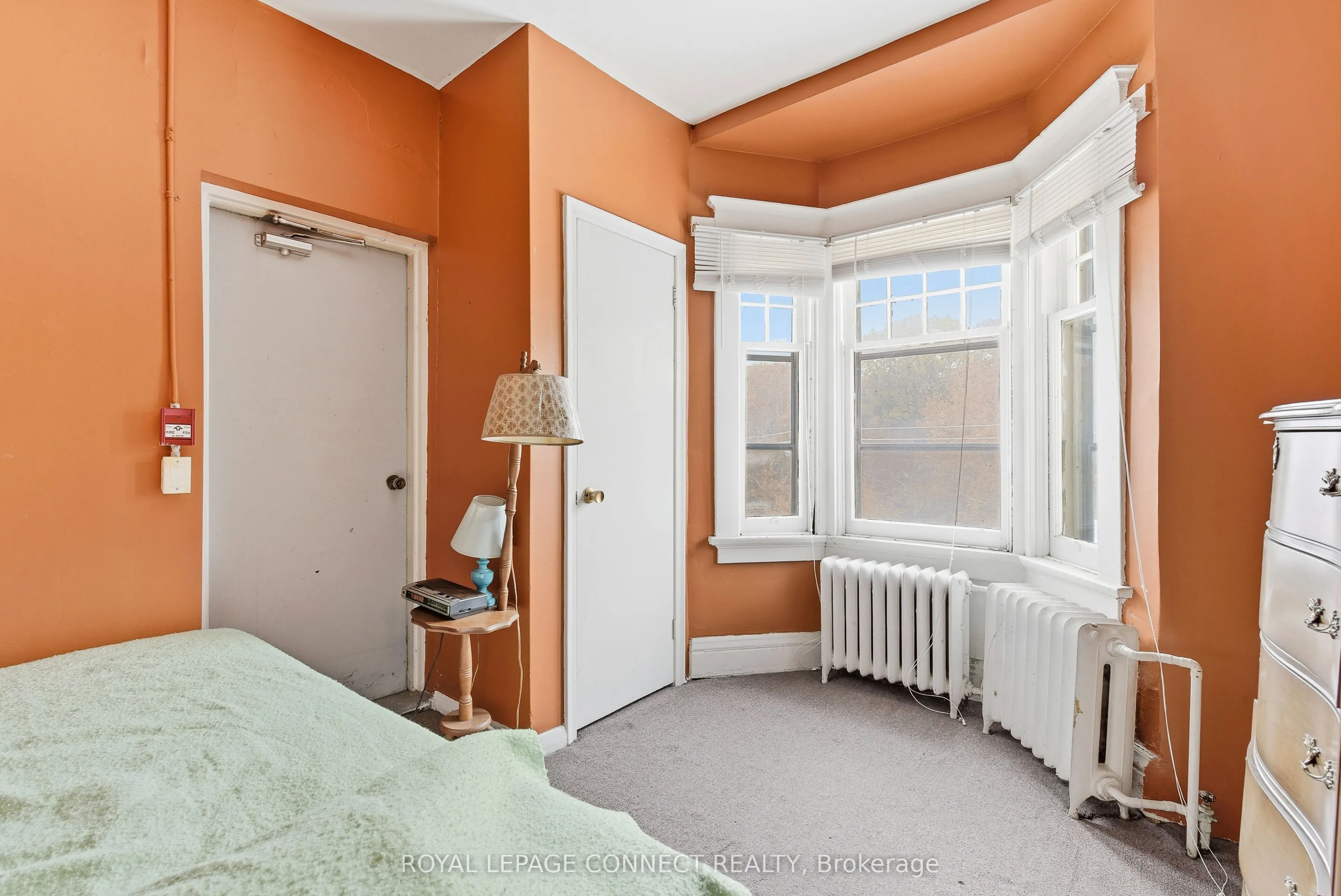 115 Parkside Drive